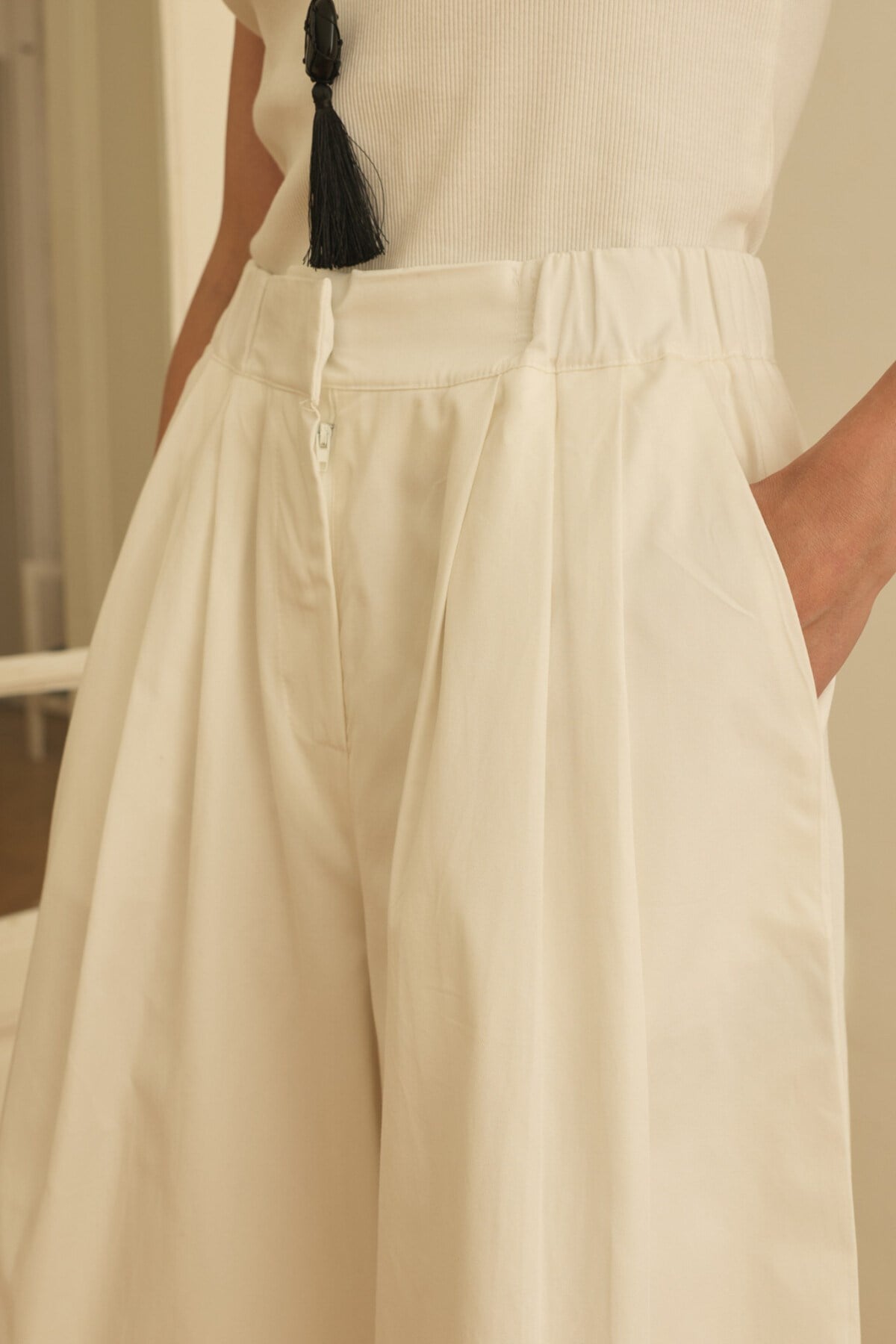 Ekru Ön Pileli Culotte Pantolon