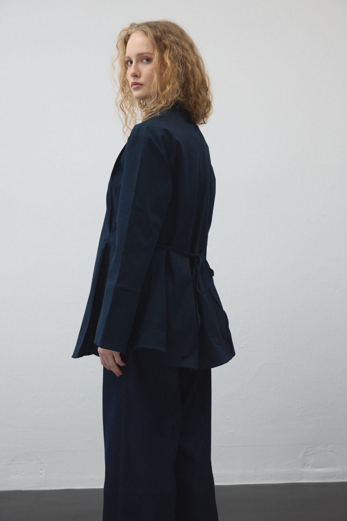 Lacivert Volanlı Gabardin Tunik