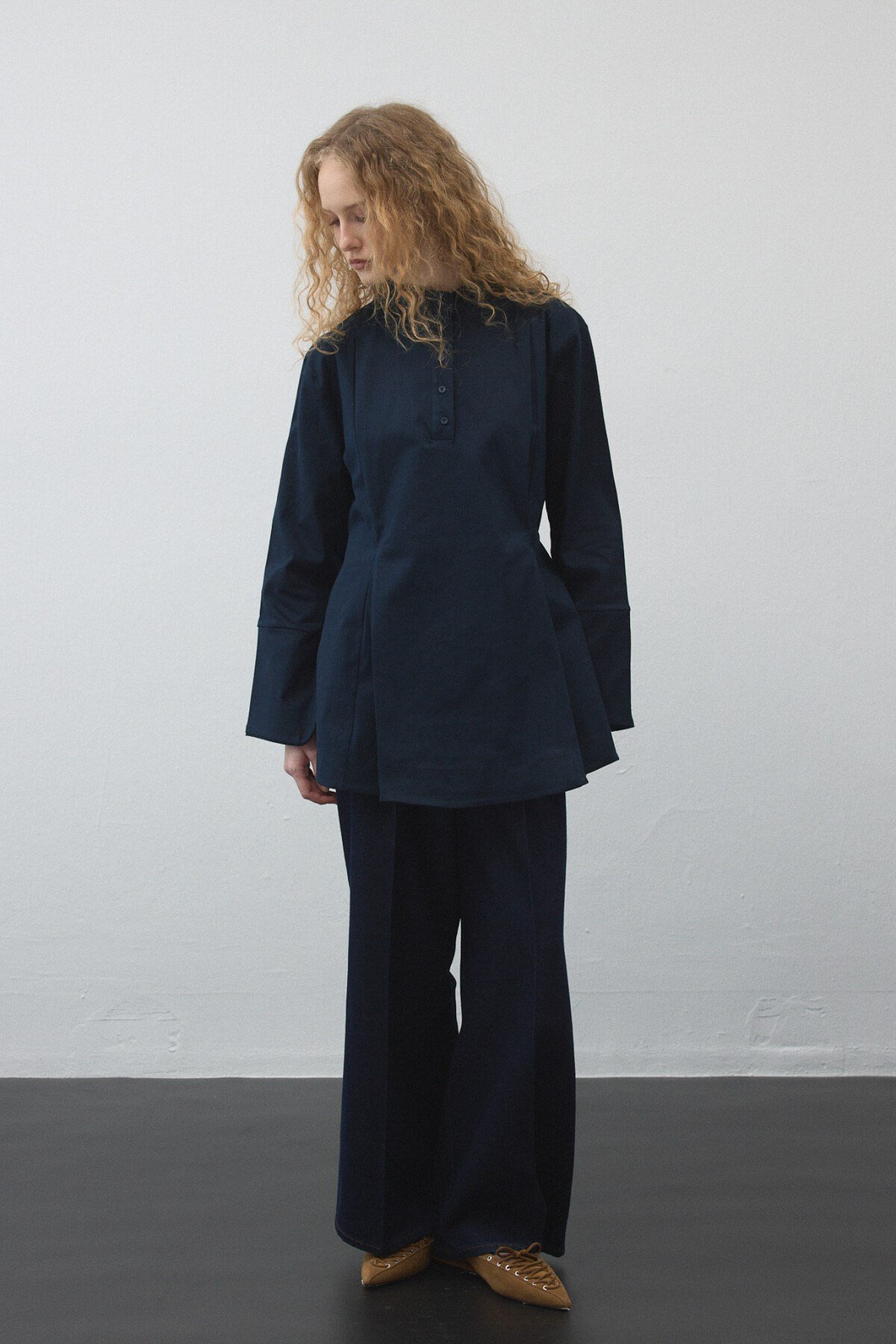 Lacivert Volanlı Gabardin Tunik