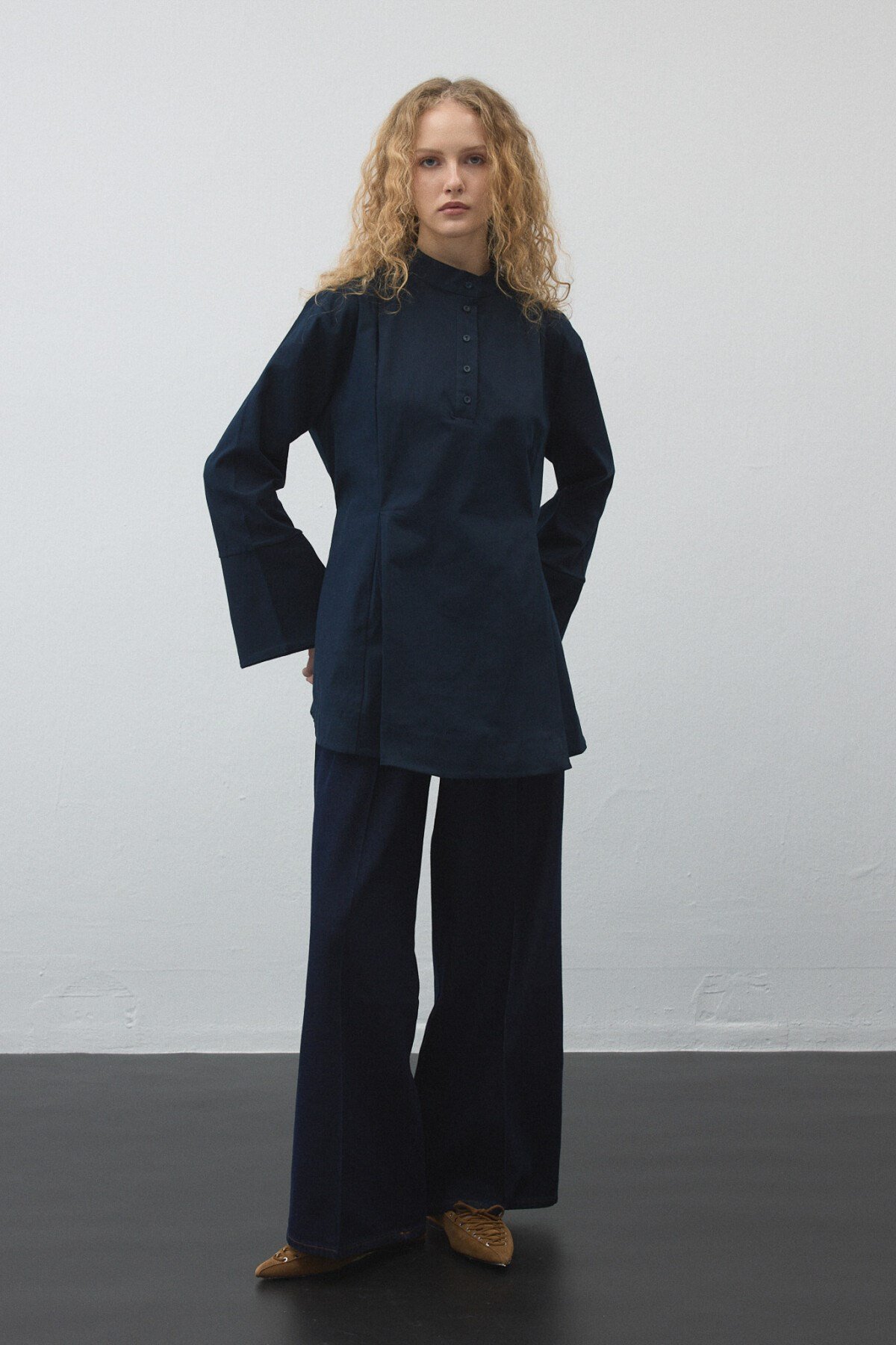 Lacivert Volanlı Gabardin Tunik