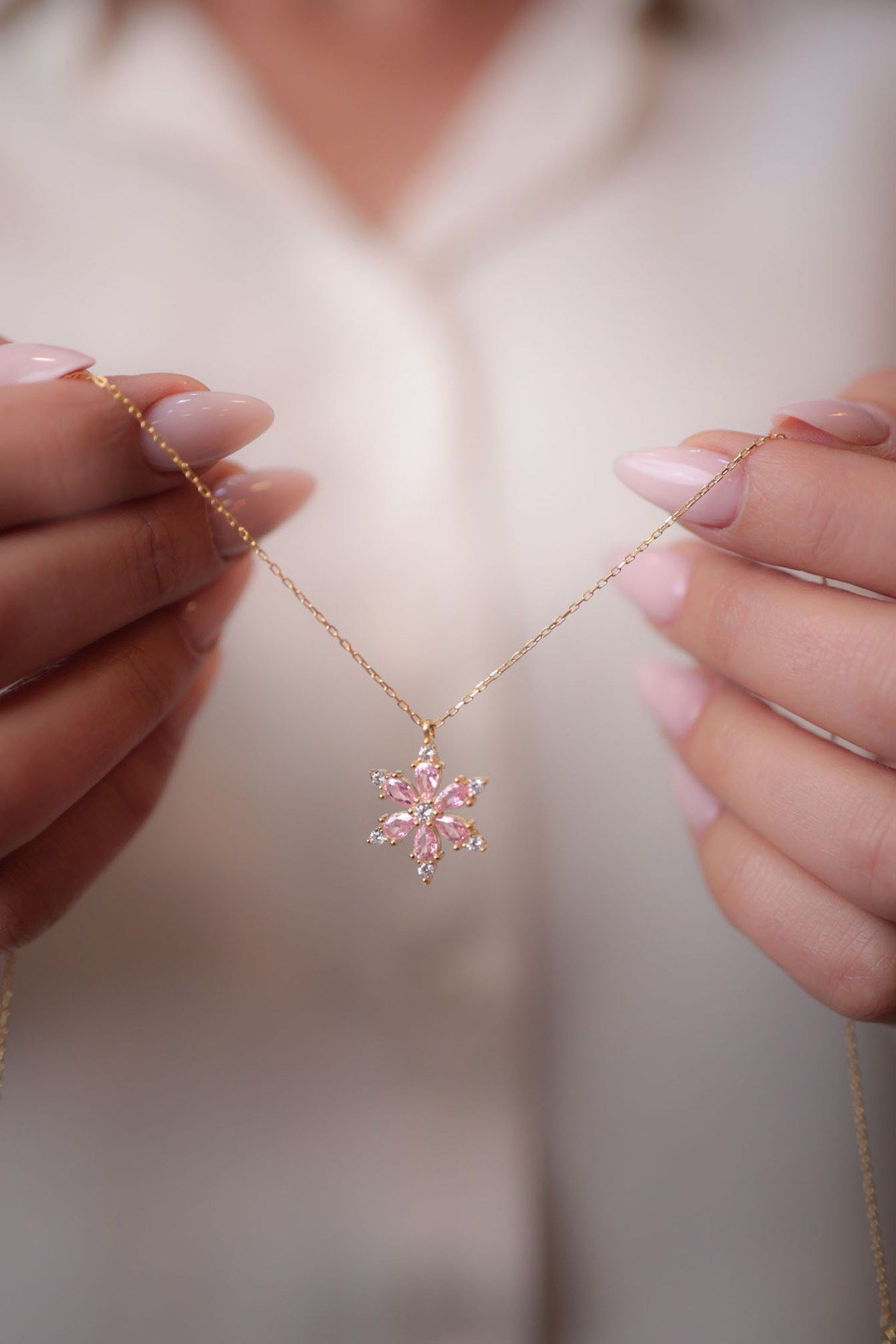925 Ayar Gümüş Altın Yaldızlı Pembe Lotus Çiçeği Kadın Gümüş Kolye (40+5CM) (Gold)