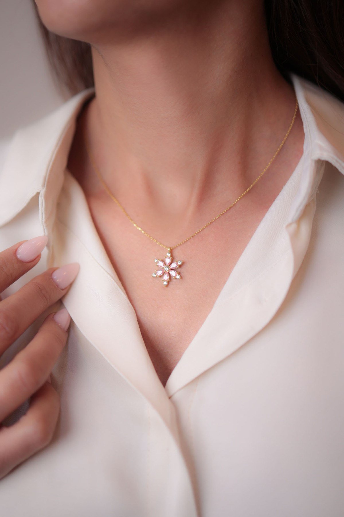 925 Ayar Gümüş Altın Yaldızlı Pembe Lotus Çiçeği Kadın Gümüş Kolye (40+5CM) (Gold)