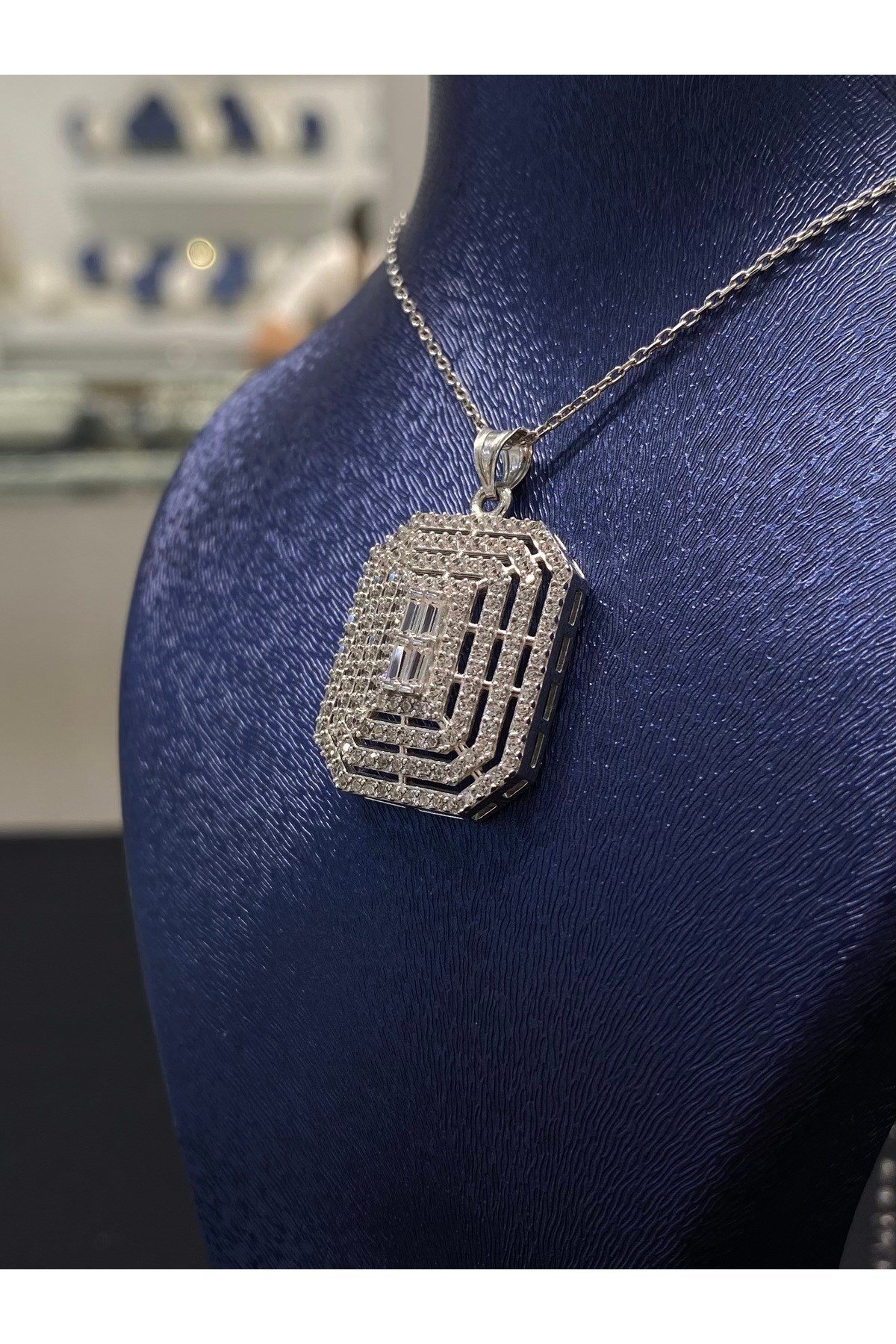 925 Ayar Gümüş Büyük Baget Kadın Kolye (40+5CM)