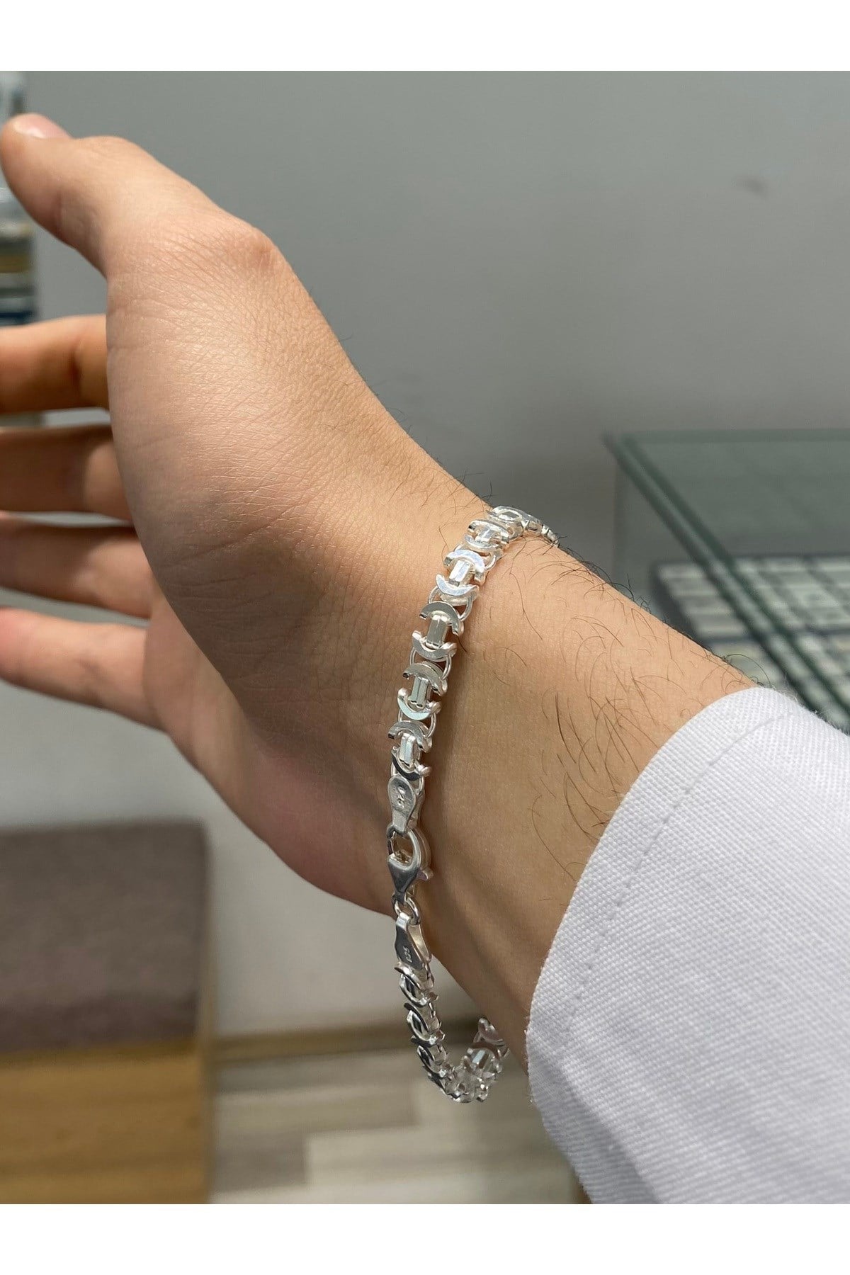 925 Ayar Gümüş Euro Kral Modeli Erkek Gümüş Bileklik (6.2 MM)