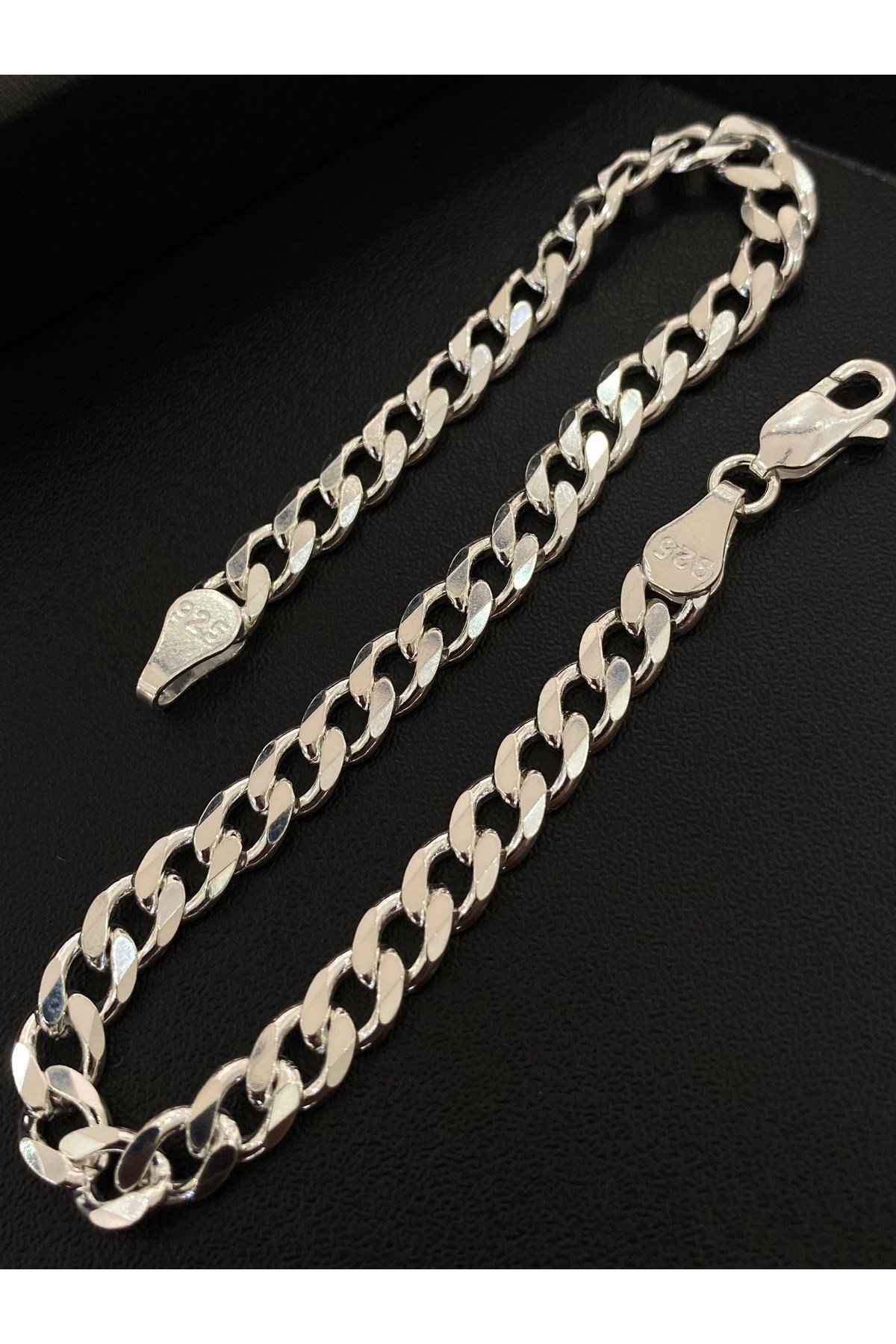 925 Ayar Gümüş Gurmet Modeli Erkek Gümüş Bileklik (5MM)