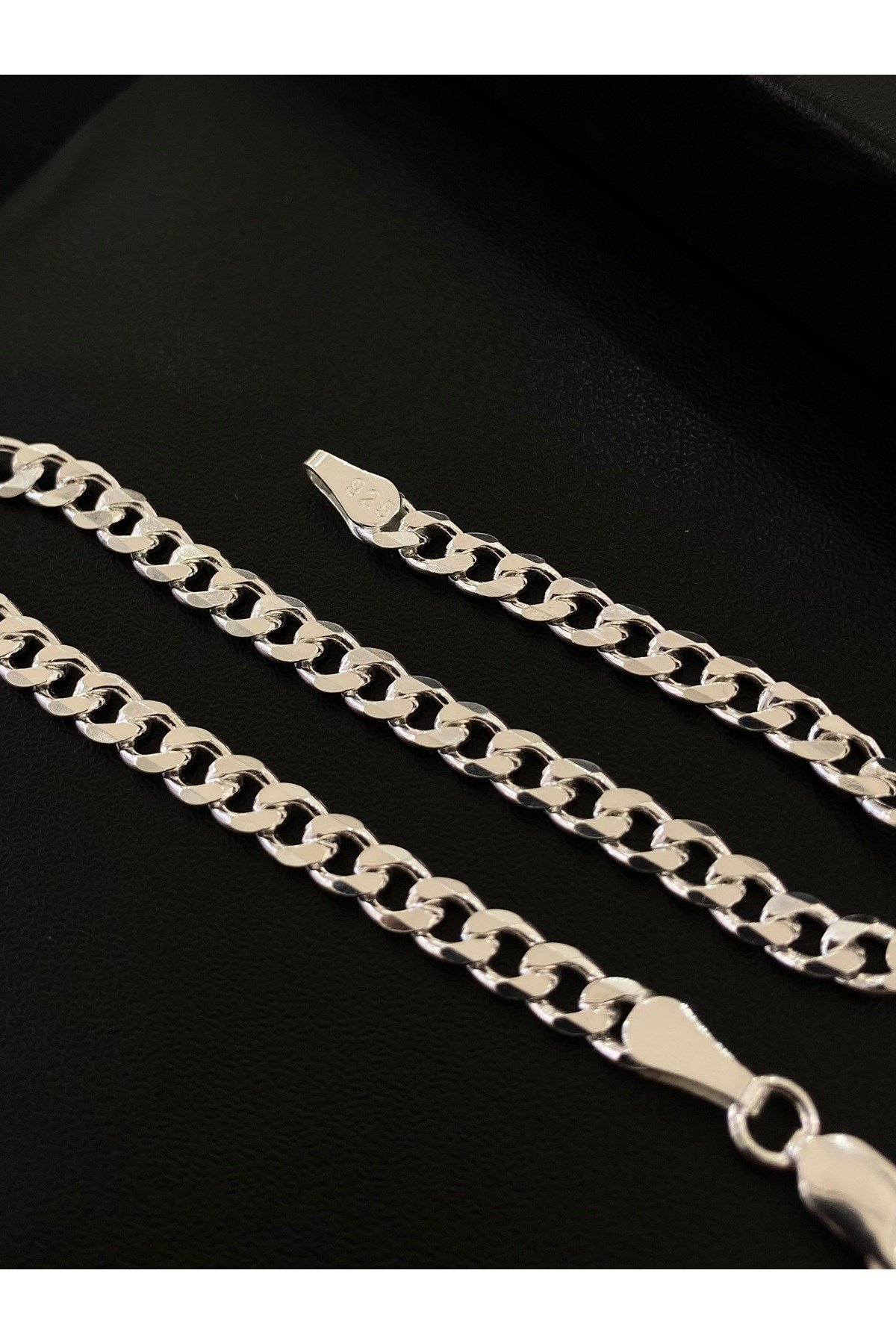 925 Ayar Gümüş Gurmet Modeli Erkek Gümüş Bileklik (4.5MM)