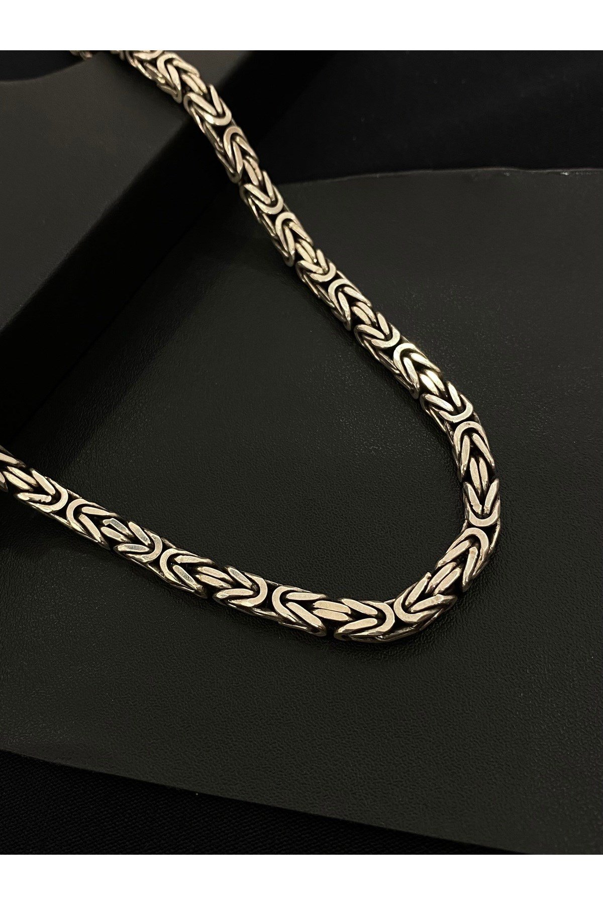925 Ayar Gümüş Kare Kral Modeli Erkek Gümüş Zincir - Kolye (4.8 MM Kalınlığında)