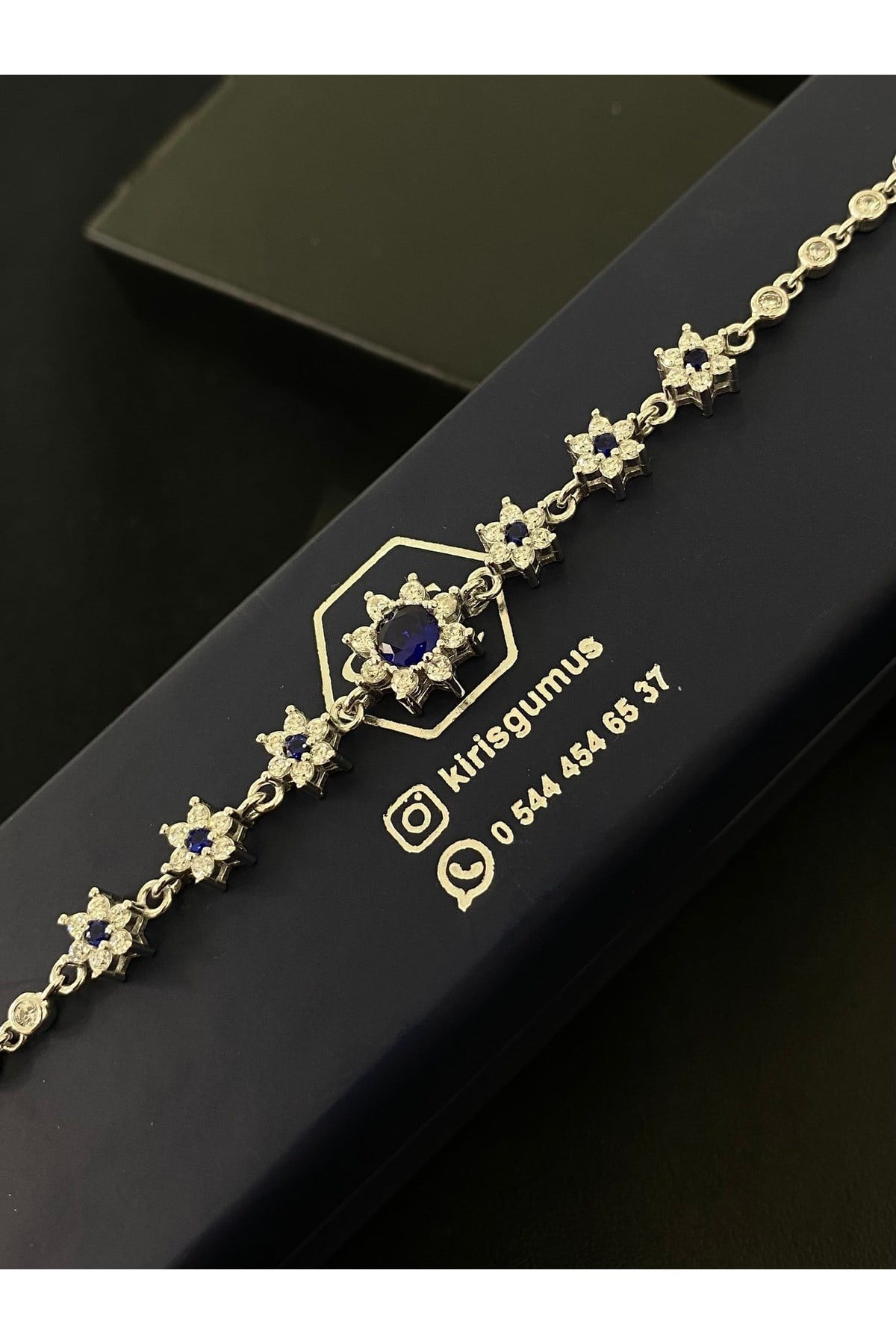 925 Ayar Gümüş Lacivert Lotus Çiçeği Aşk Güneşi Kadın Gümüş Bileklik (17+3CM)