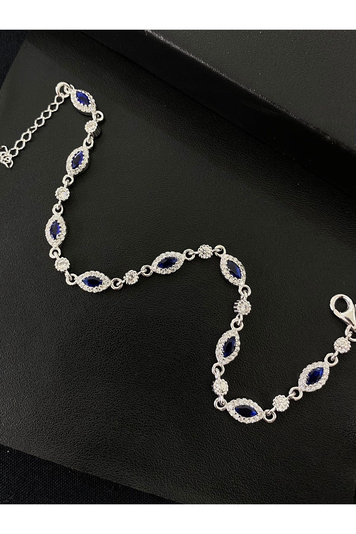 925 Ayar Gümüş Lacivert Tamtur Kadın Gümüş Bileklik (17+3CM)