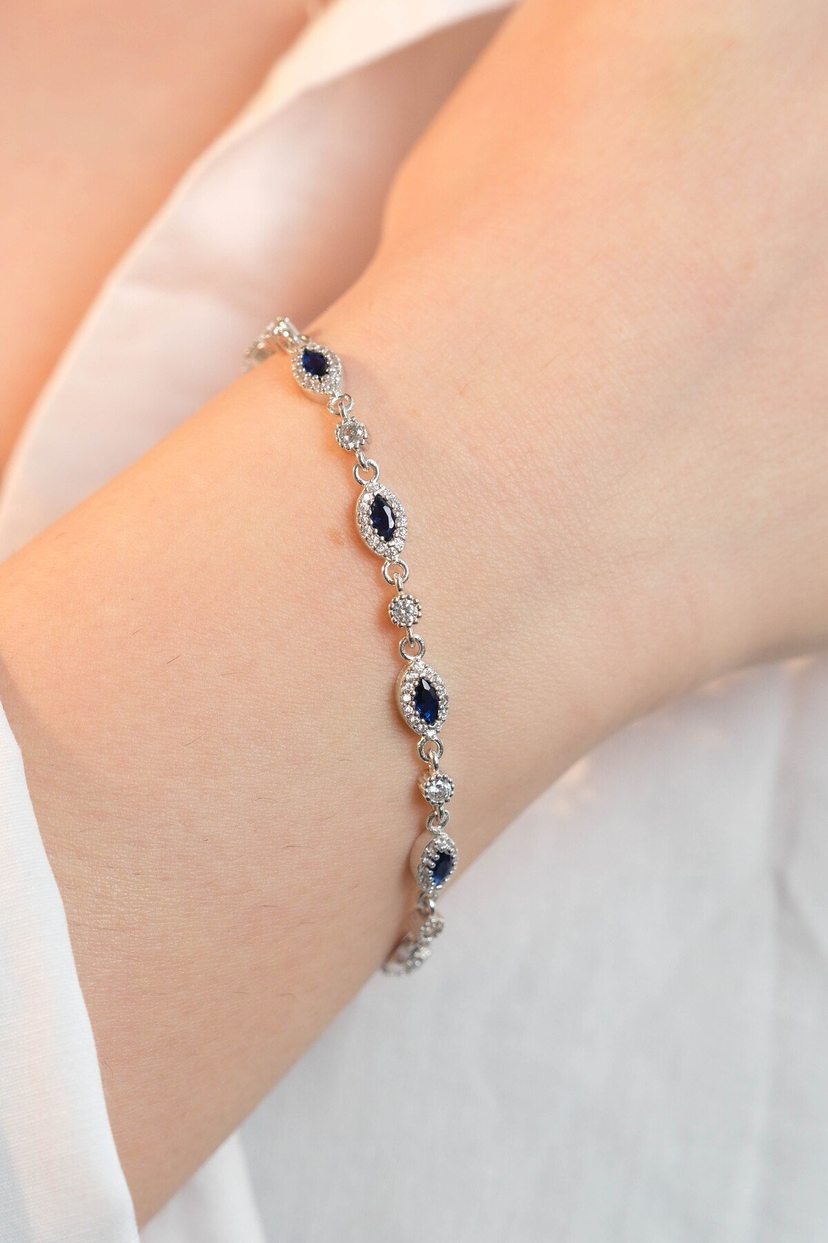 925 Ayar Gümüş Lacivert Tamtur Kadın Gümüş Bileklik (17+3CM)