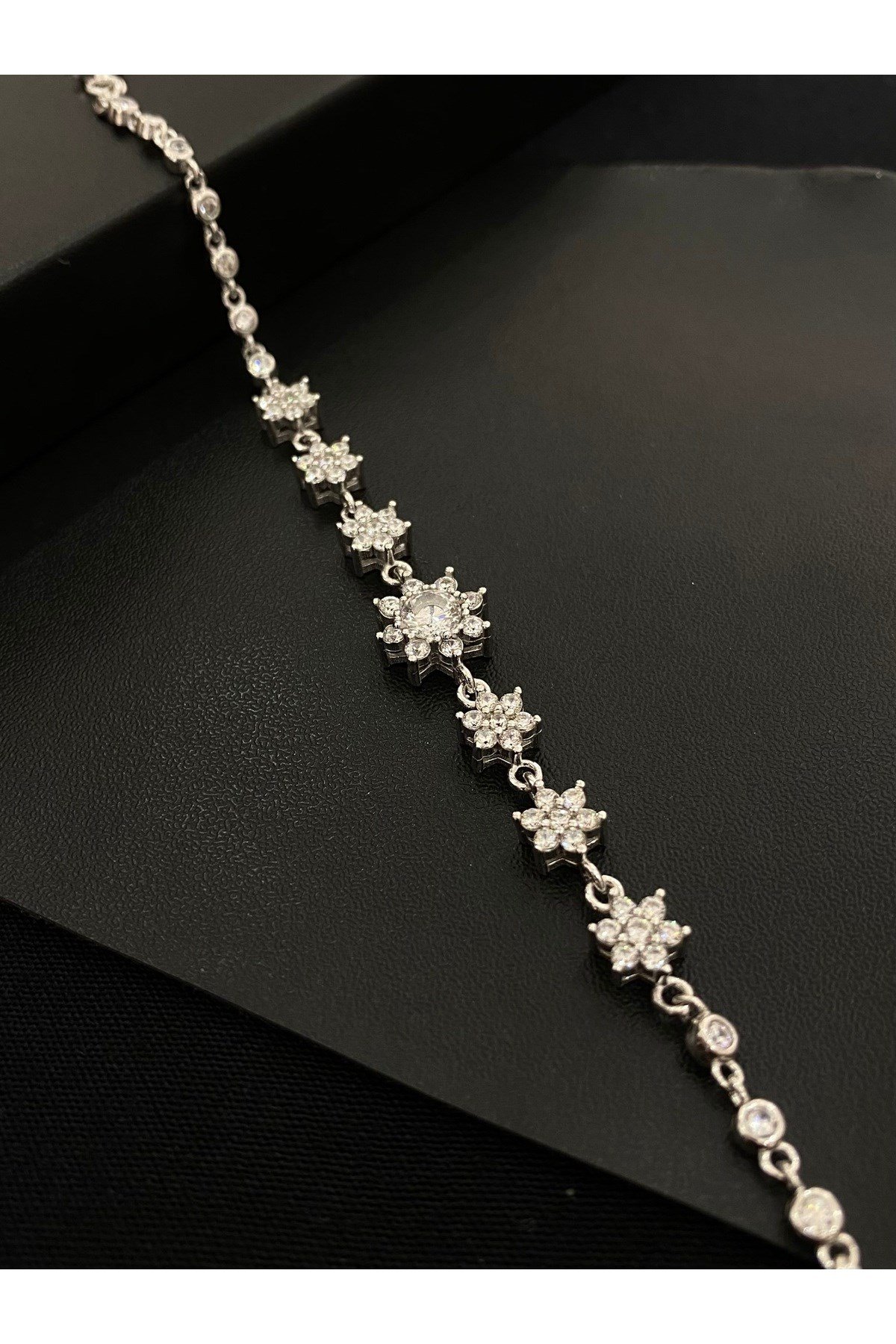 925 Ayar Gümüş Lotus Çiçeği Aşk Güneşi Kadın Gümüş Bileklik (17+3CM)