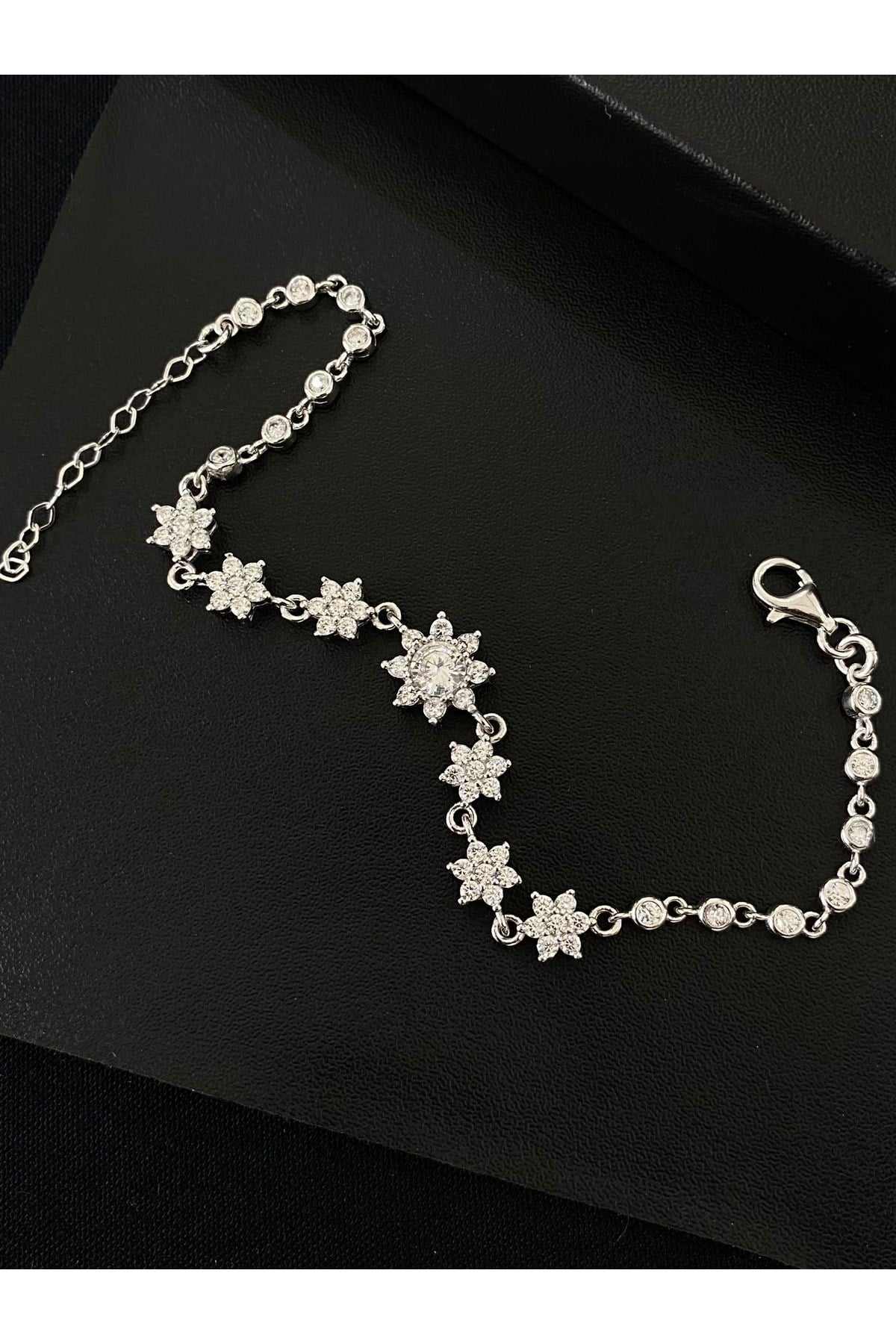 925 Ayar Gümüş Lotus Çiçeği Aşk Güneşi Kadın Gümüş Bileklik (17+3CM)