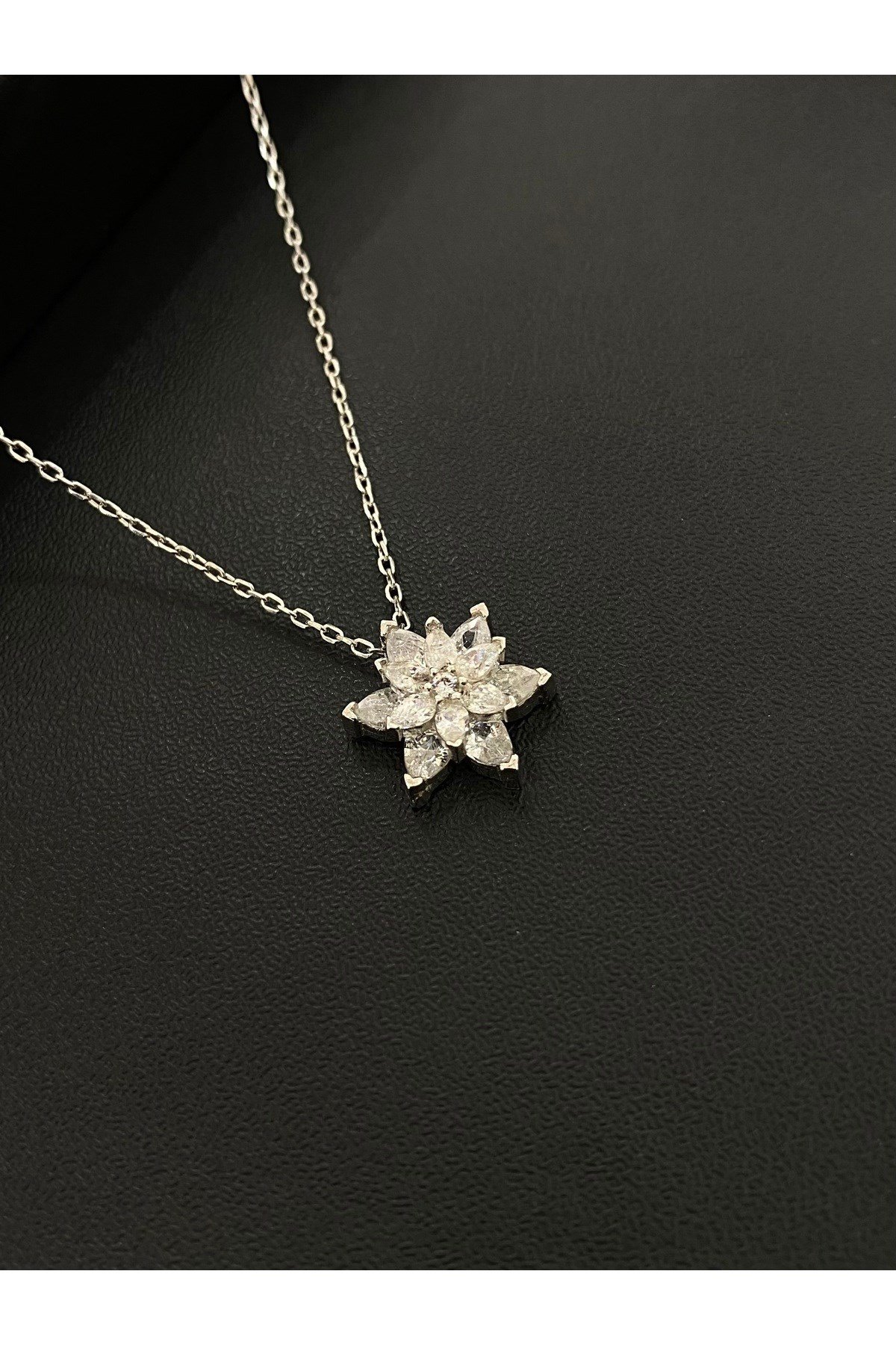 925 Ayar Gümüş Lotus Kadın Kolye (40+5CM)