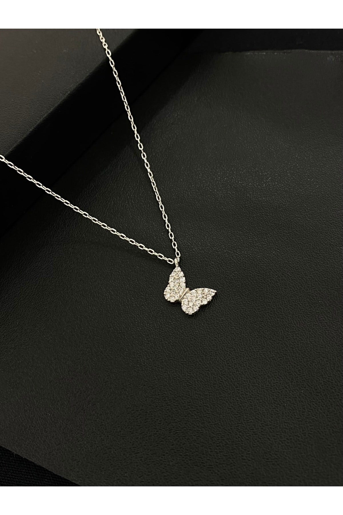 925 Ayar Gümüş Minimal Kelebek Kadın Kolye (40+5cm)