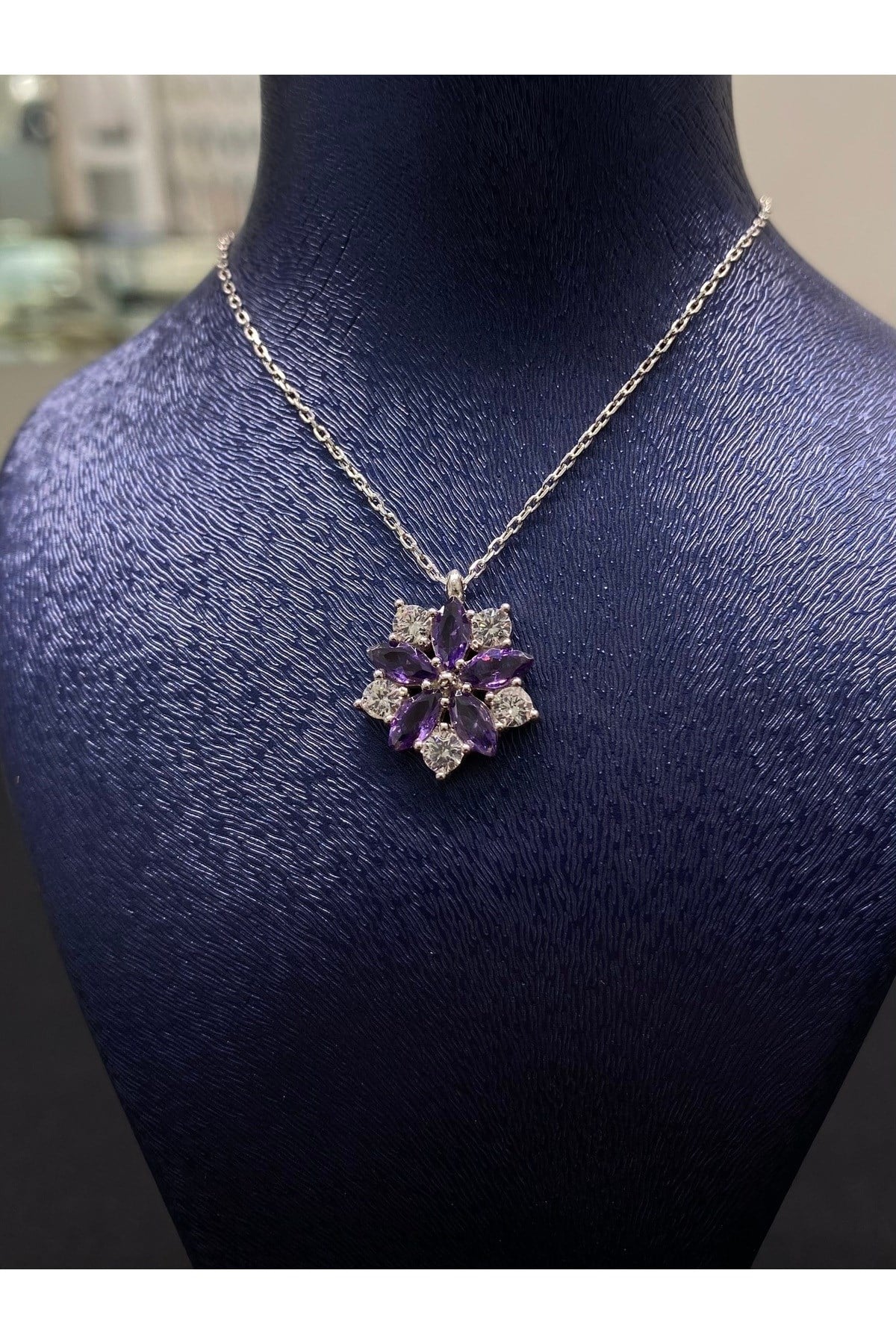 925 Ayar Gümüş Mor Çiçek Kadın Gümüş Kolye (40+5cm) (Kiriş Gümüş Kolye Model1)