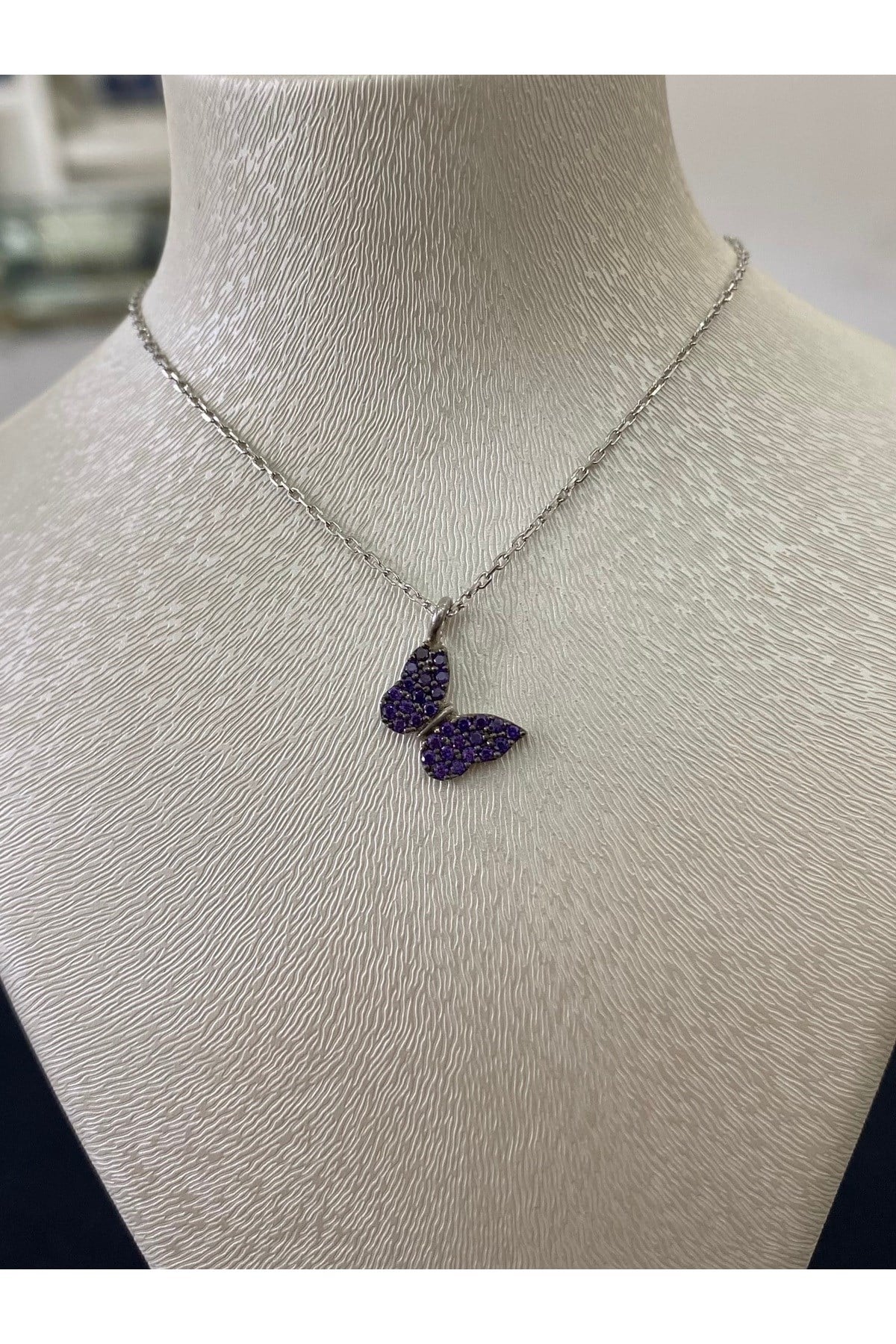 925 Ayar Gümüş Mor Kelebek Kadın Gümüş Kolye (40+5cm)