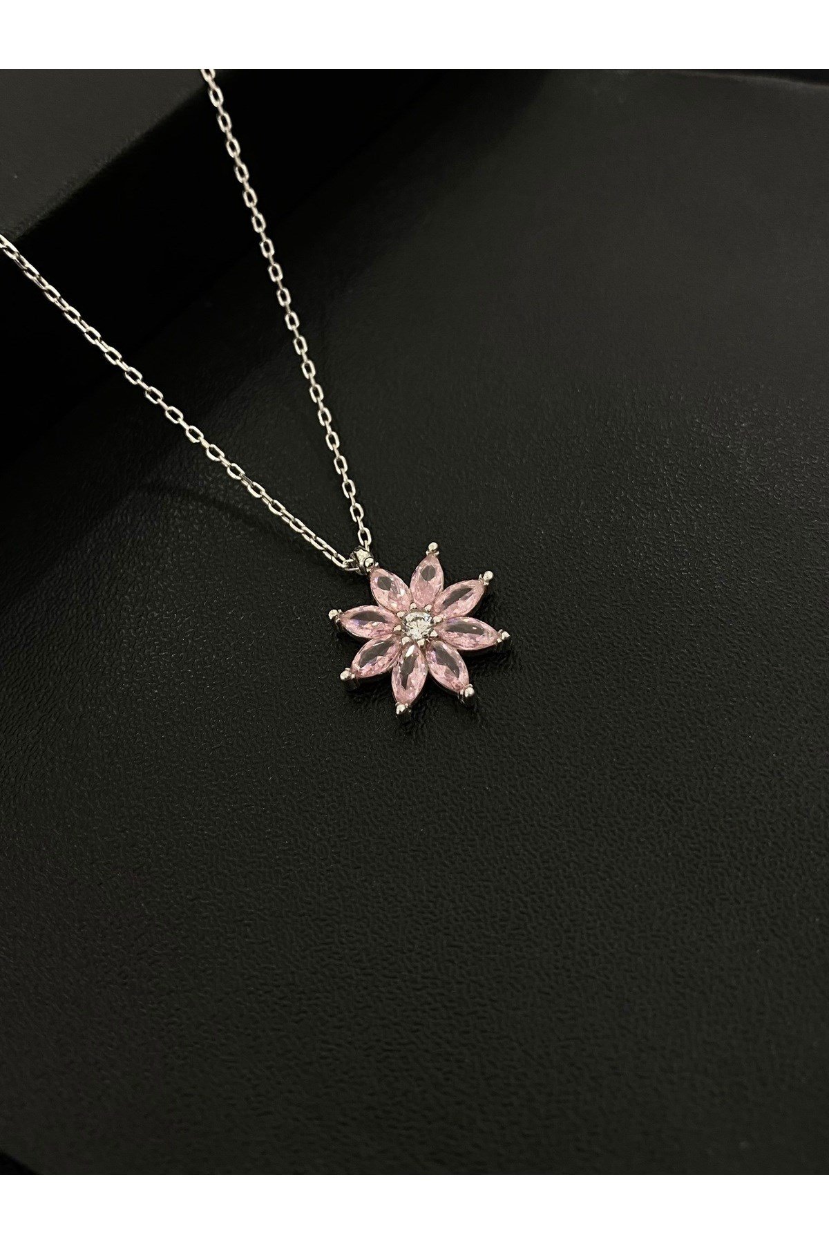 925 Ayar Gümüş Pembe Çiçek Kadın Gümüş Kolye (40+5cm) (Kiriş Gümüş Kolye Model2)