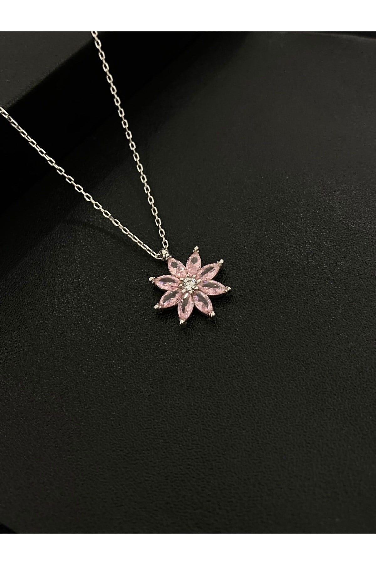 925 Ayar Gümüş Pembe Çiçek Kadın Gümüş Kolye (40+5cm) (Kiriş Gümüş Kolye Model2)