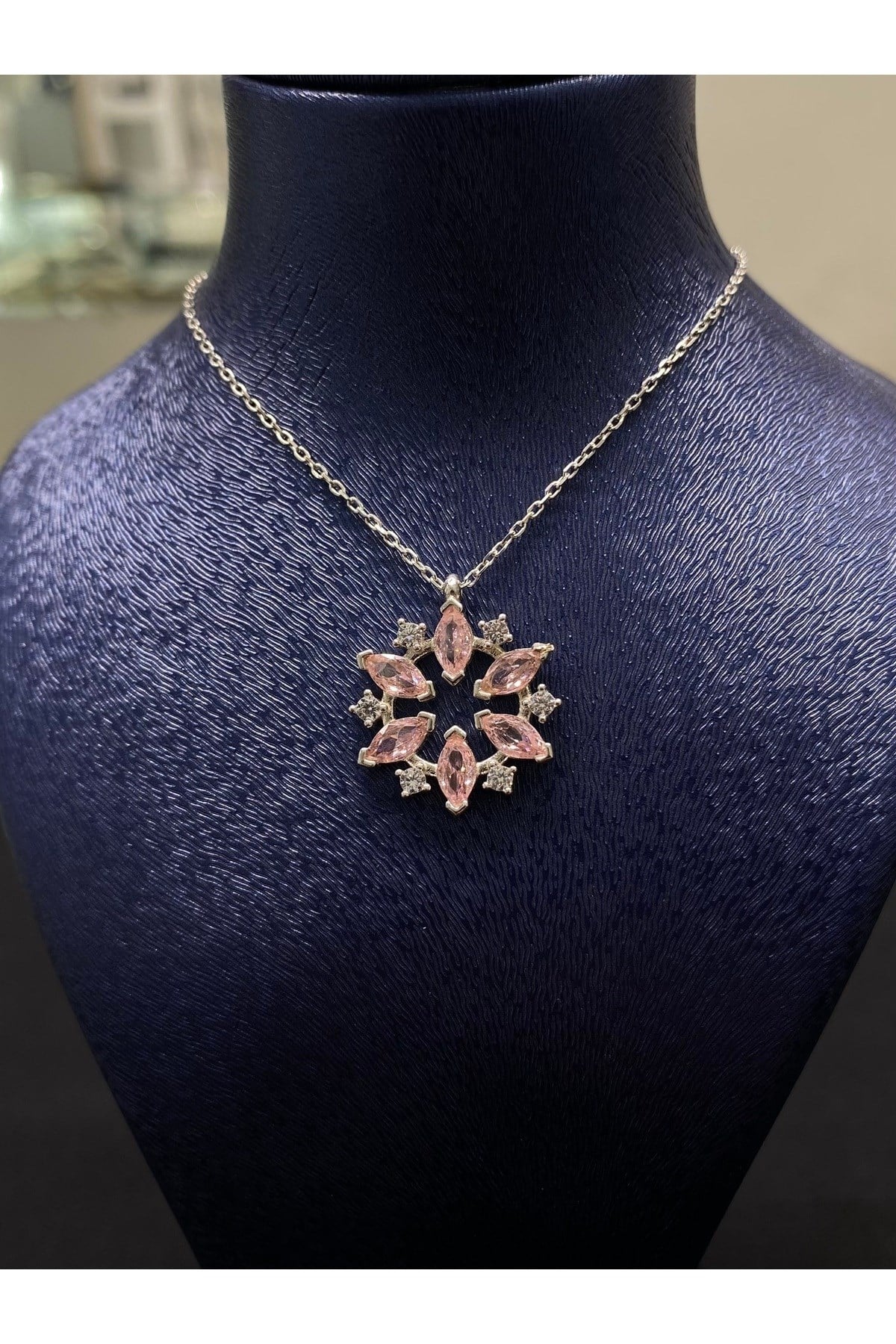 925 Ayar Gümüş Pembe Çiçek Kadın Gümüş Kolye (40+5cm) (Kiriş Gümüş Kolye Model 3)