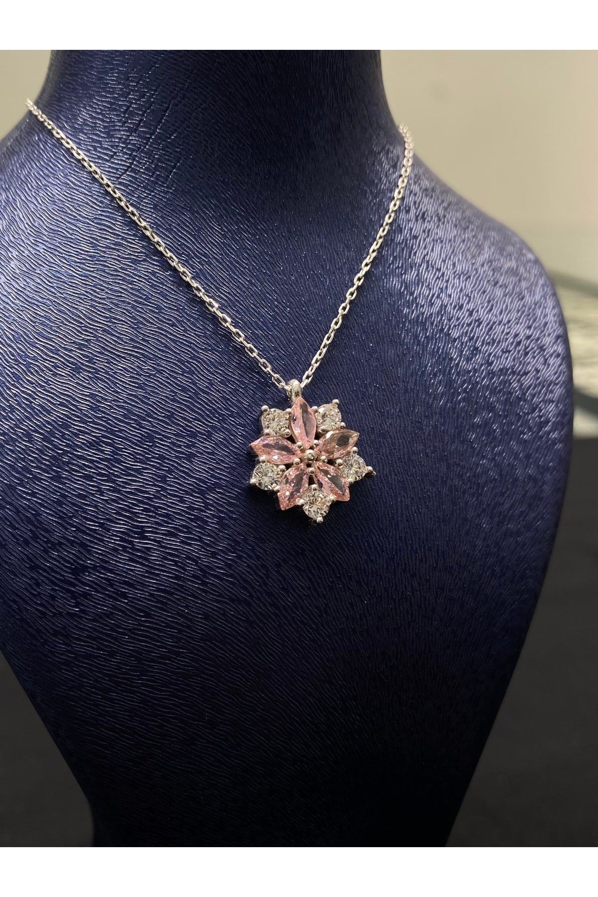 925 Ayar Gümüş Pembe Çiçek Kadın Gümüş Kolye (40+5cm) (Kiriş Gümüş Kolye Model1)