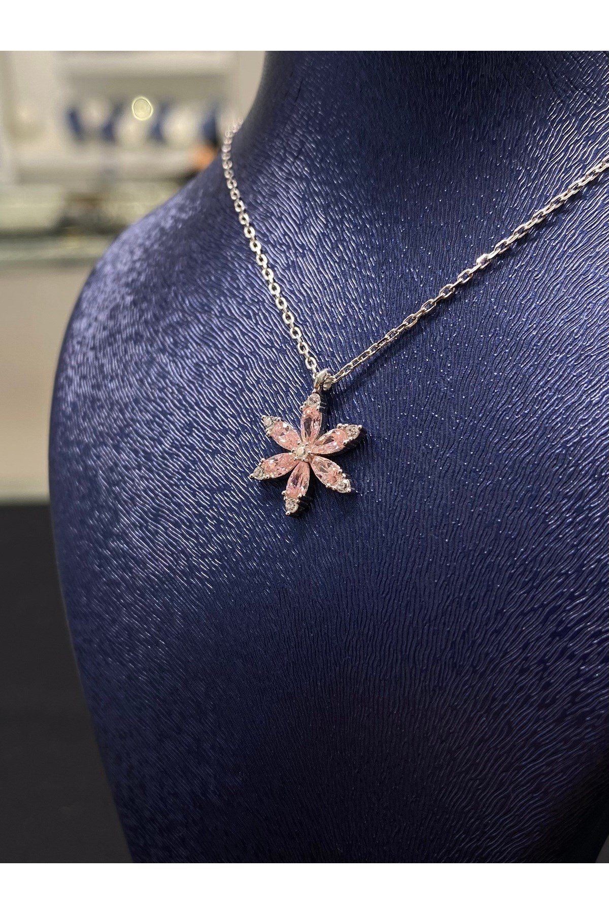 925 Ayar Gümüş Pembe Çiçek Kadın Gümüş Kolye (40+5CM)