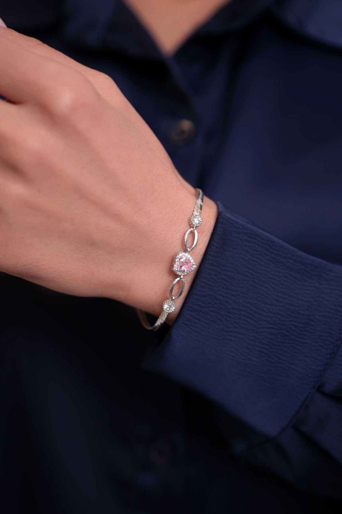 925 Ayar Gümüş Pembe Kalp Kadın Gümüş Bileklik