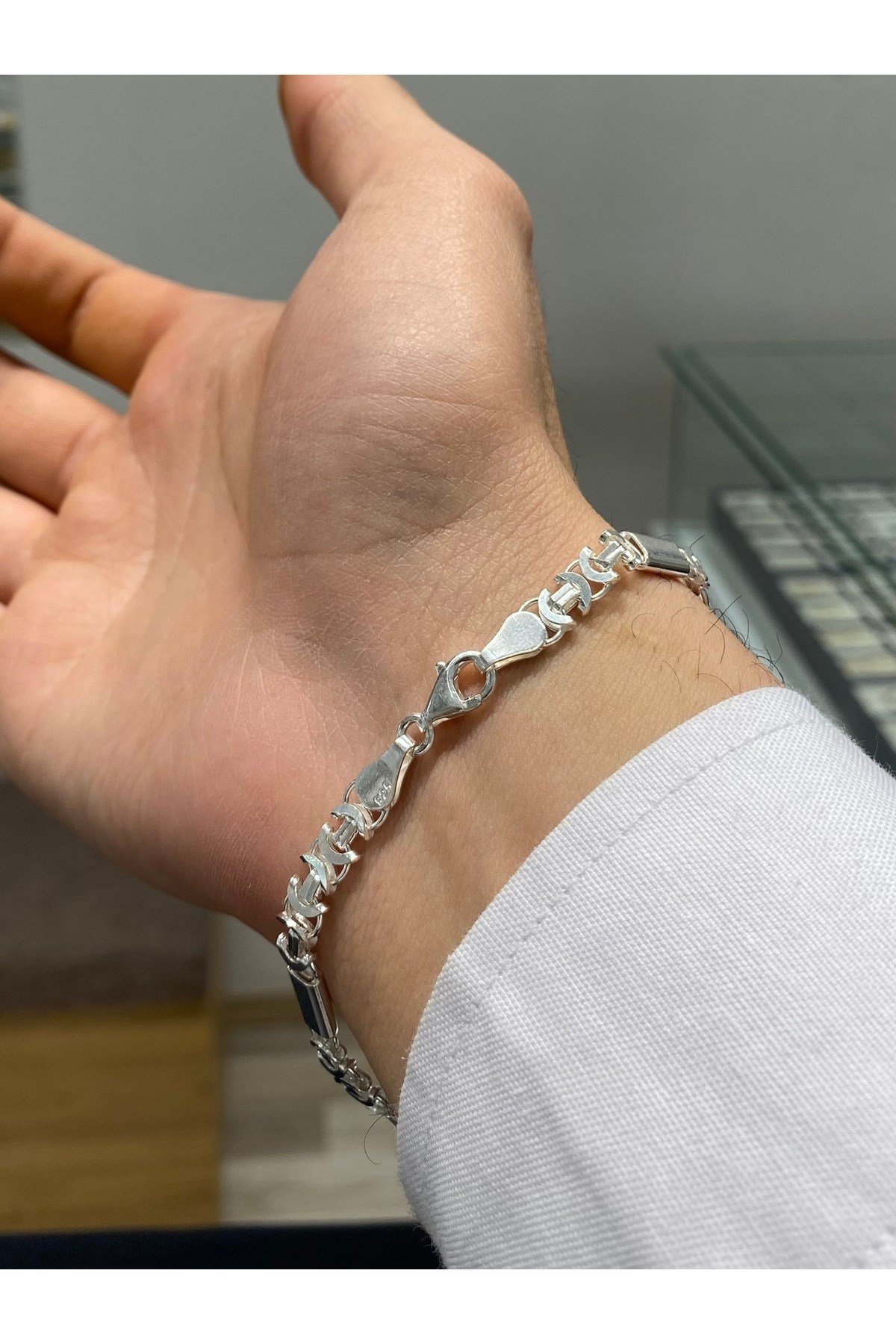 925 Ayar Gümüş Plakalı Euro Kral Modeli Erkek Gümüş Bileklik (5.5 MM)