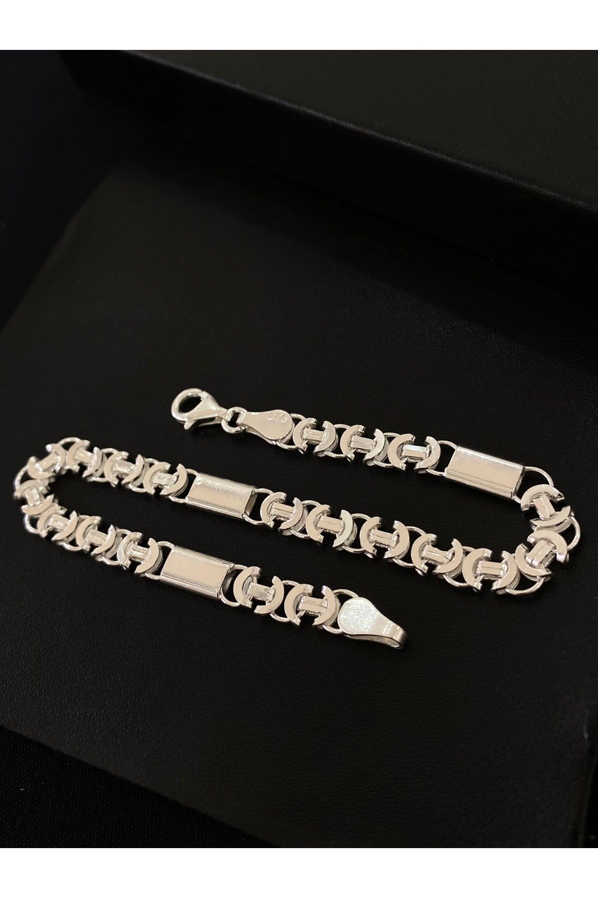 925 Ayar Gümüş Plakalı Euro Kral Modeli Erkek Gümüş Bileklik (5.5 MM)