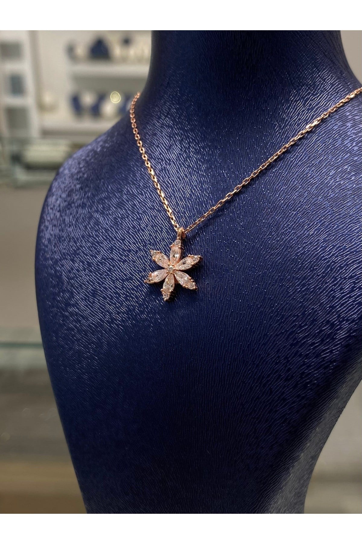 925 Ayar Gümüş Rose Kaplama Çiçek Kadın Gümüş Kolye (40+5CM)