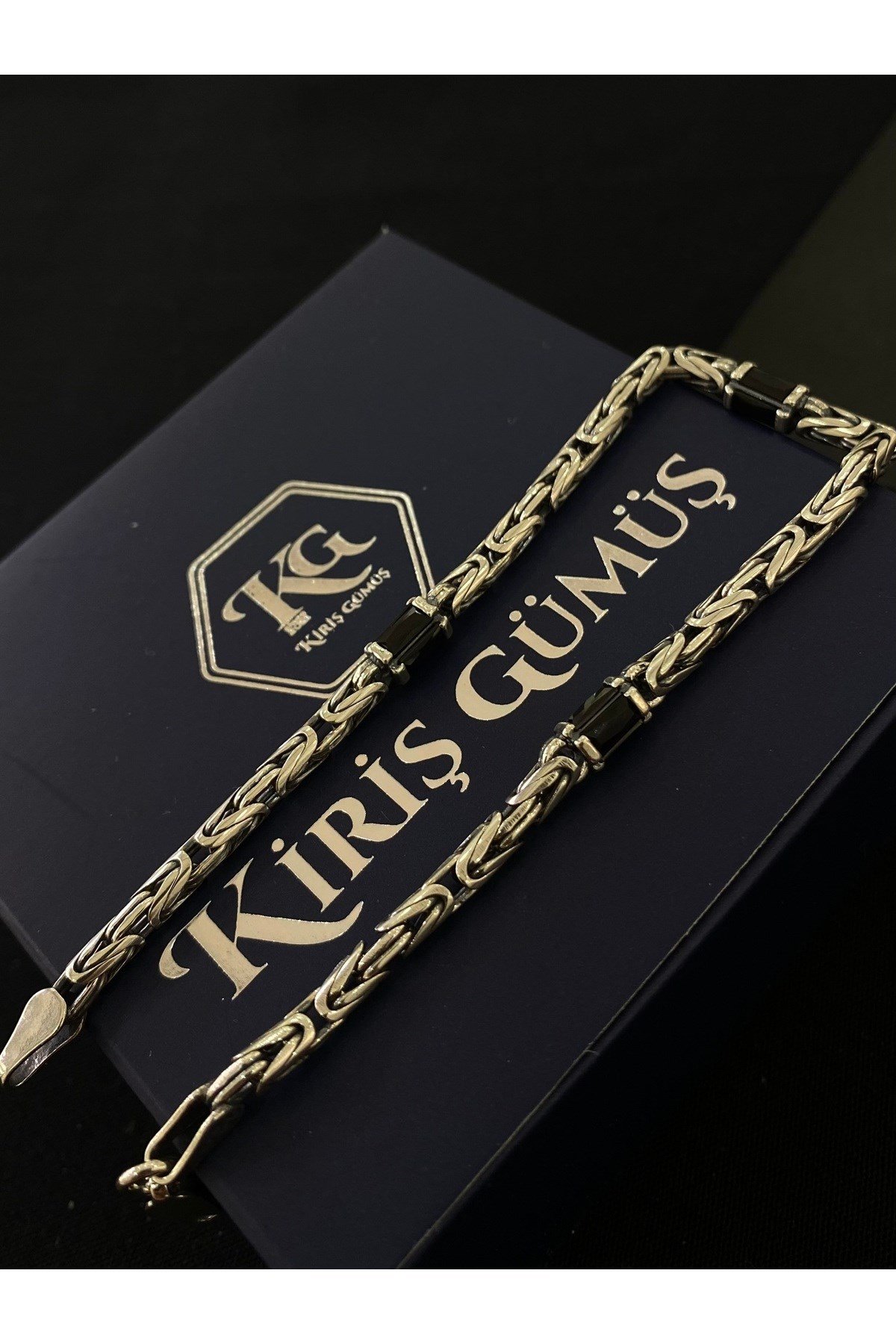 925 Ayar Gümüş Siyah Taşlı Yuvarlak Kral Modeli Erkek Gümüş Bileklik (3.2 MM) (Taş 4.5MM)