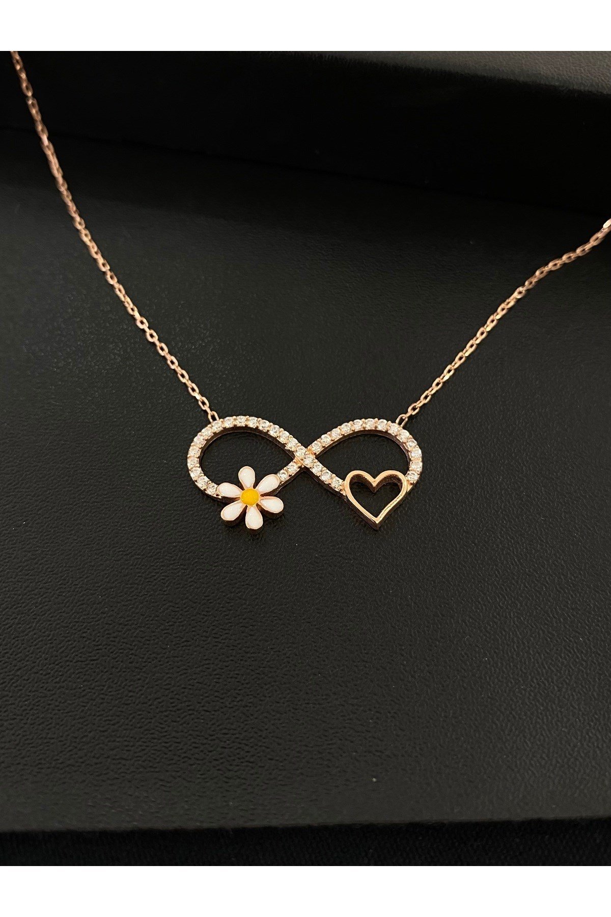 925 Ayar Gümüş Sonsuzluk Kalp ve Papatya Kadın Kolye (40+5CM)