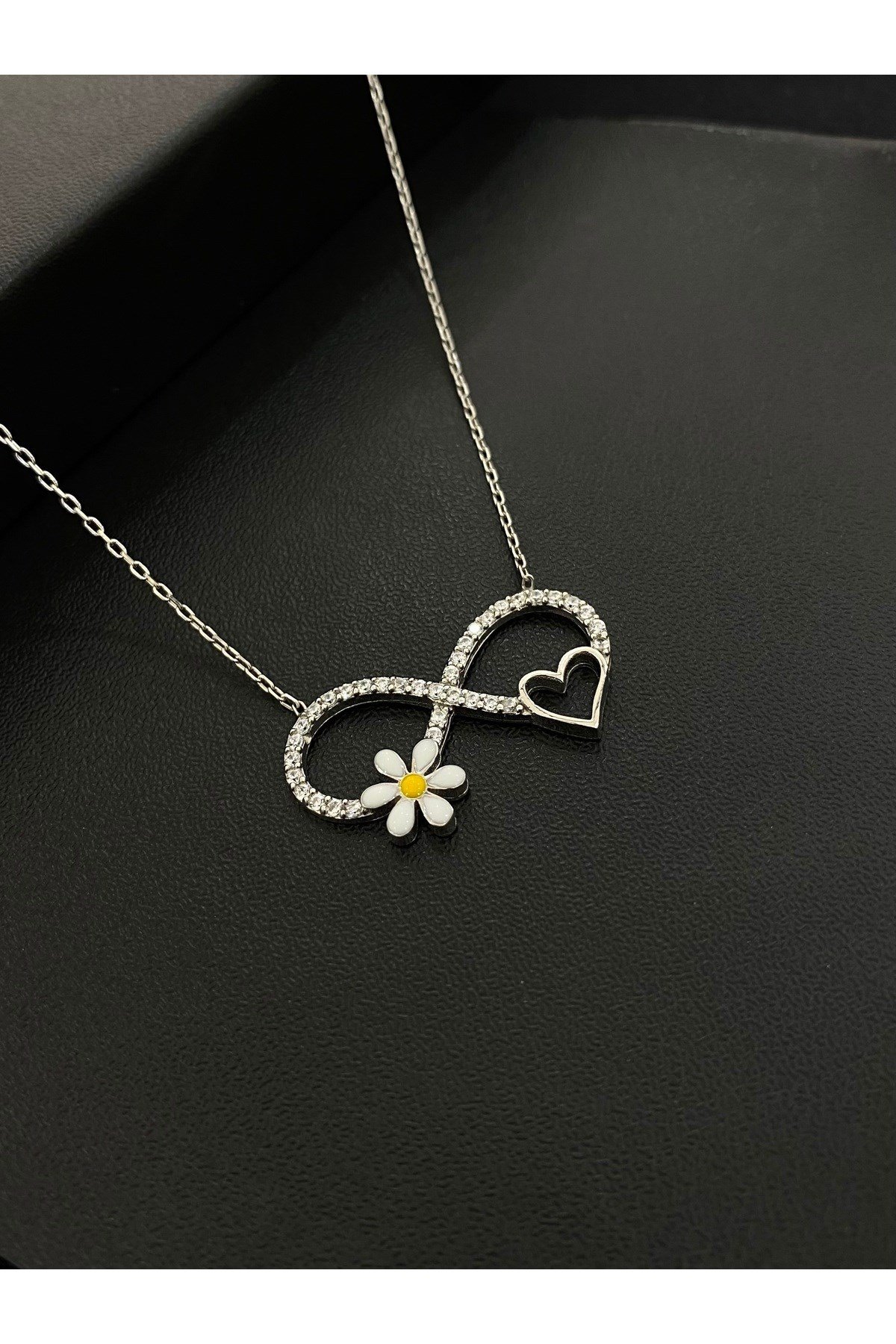 925 Ayar Gümüş Sonsuzluk Kalp ve Papatya Kadın Kolye (40+5CM)