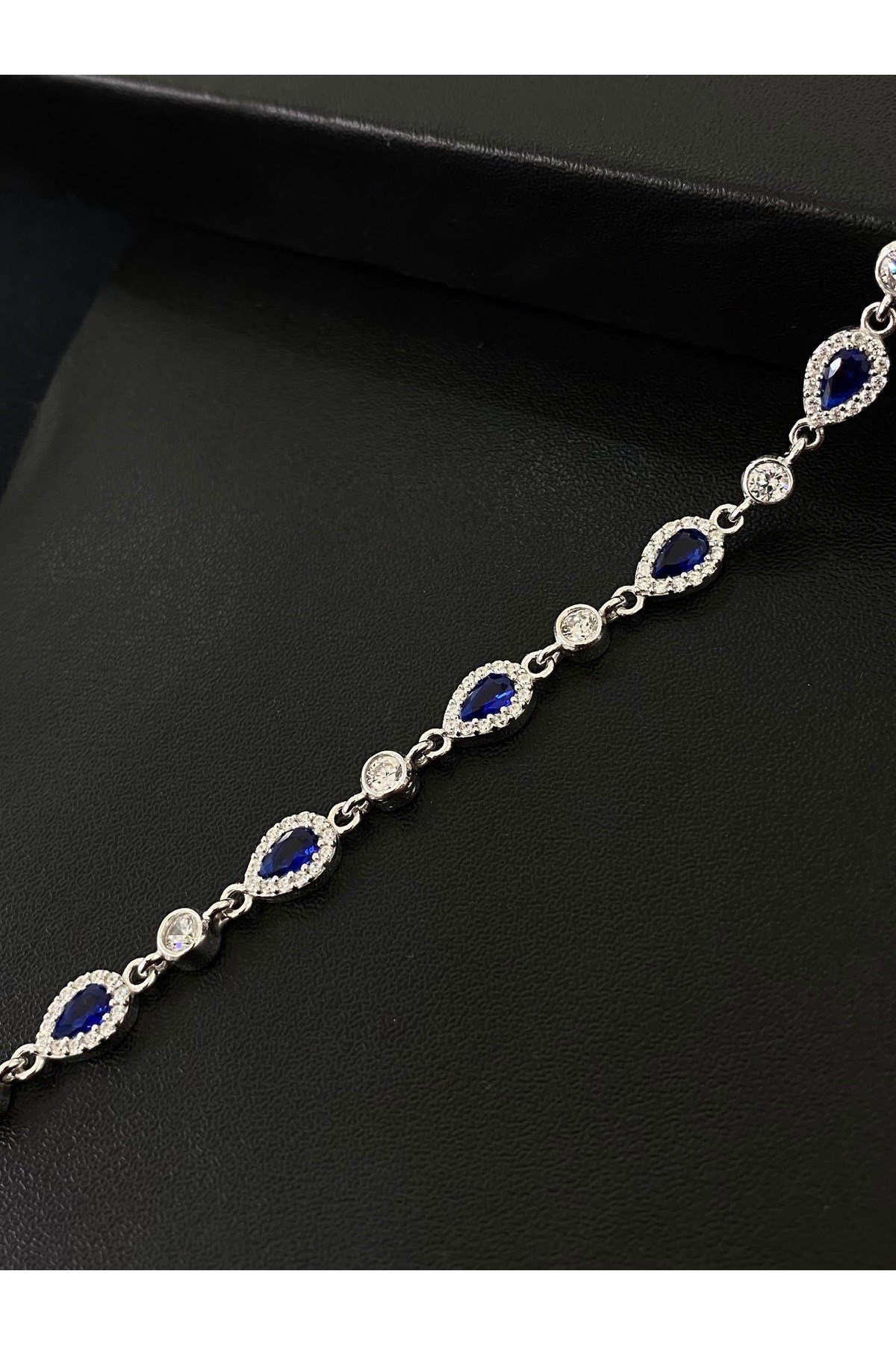 925 Ayar Gümüş Tamtur Lacivert Damla Kadın Gümüş Bileklik (17+3CM)