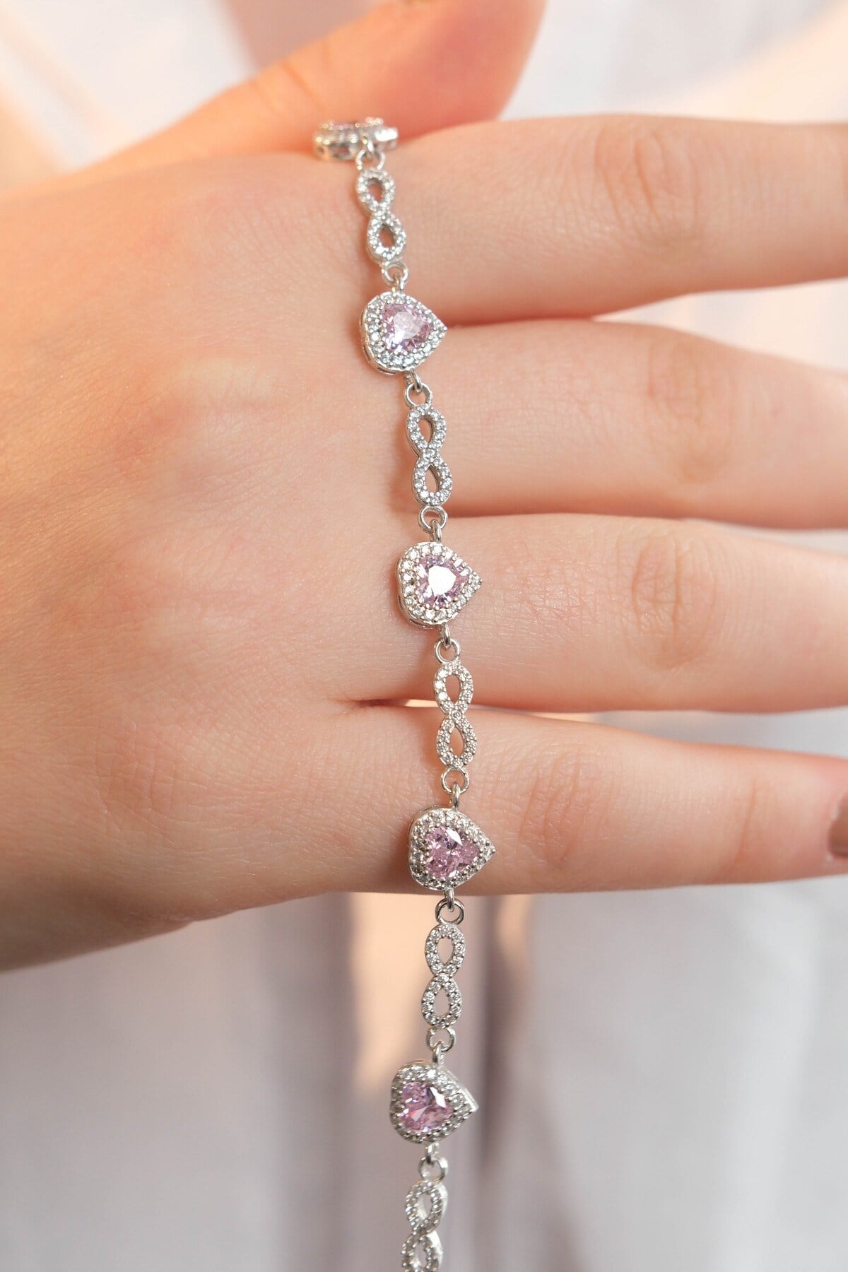 925 Ayar Gümüş Tamtur Sonsuzluk ve Pembe Kalp Kadın Gümüş Bileklik (17+3CM)