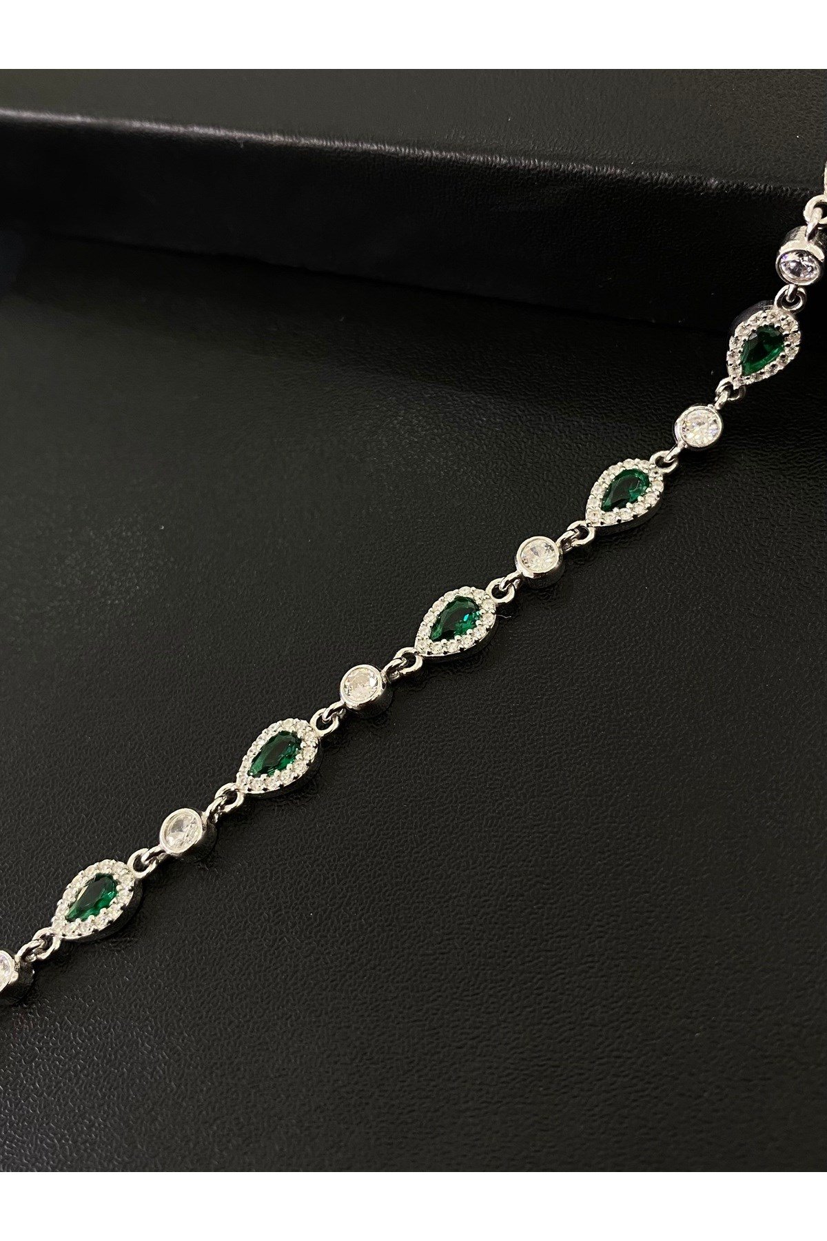 925 Ayar Gümüş Tamtur Yeşil Damla Kadın Gümüş Bileklik (17+3CM)