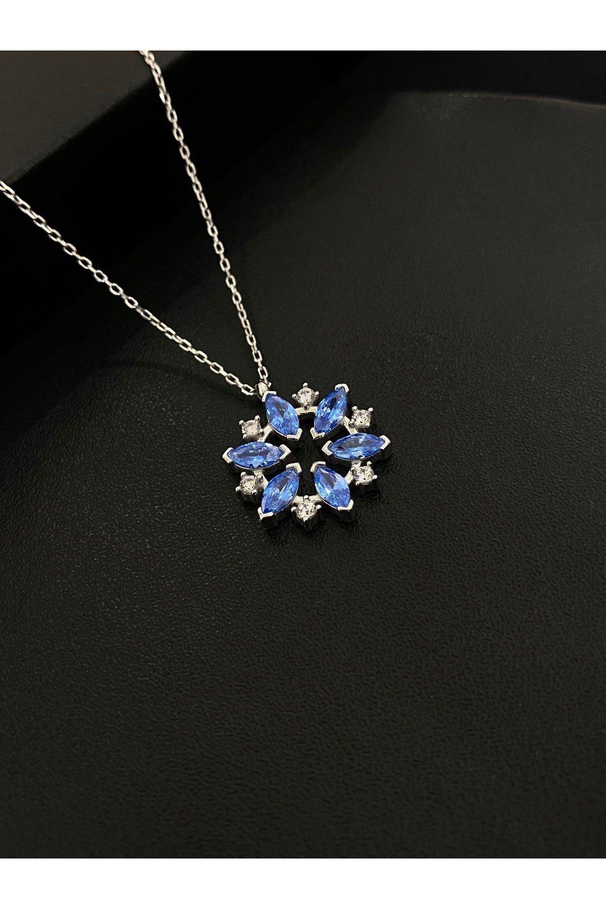 925 Ayar Gümüş Turkuaz Çiçek Kadın Gümüş Kolye (40+5cm) (Kiriş Gümüş Kolye Model3)
