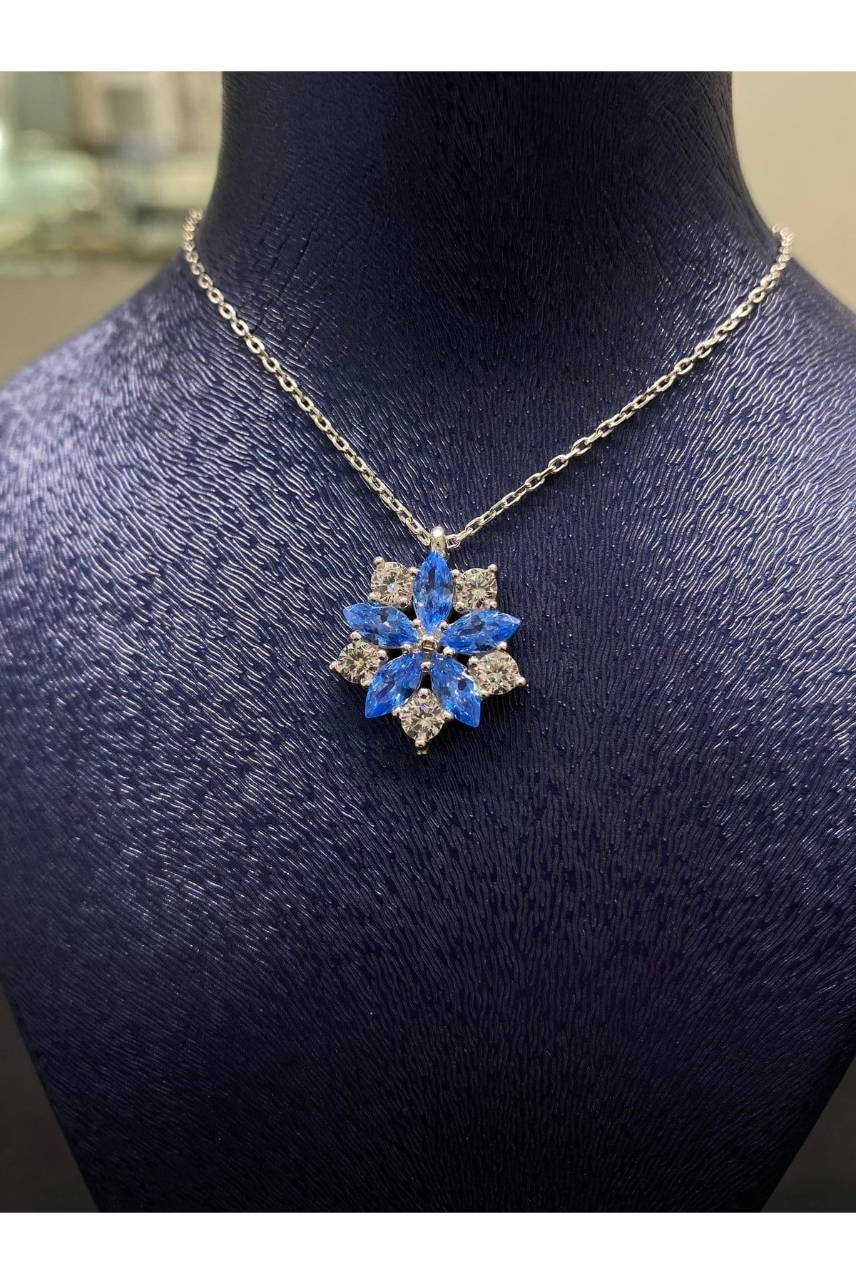 925 Ayar Gümüş Turkuaz Çiçek Kadın Gümüş Kolye (40+5cm) (Kiriş Gümüş Kolye Model1)
