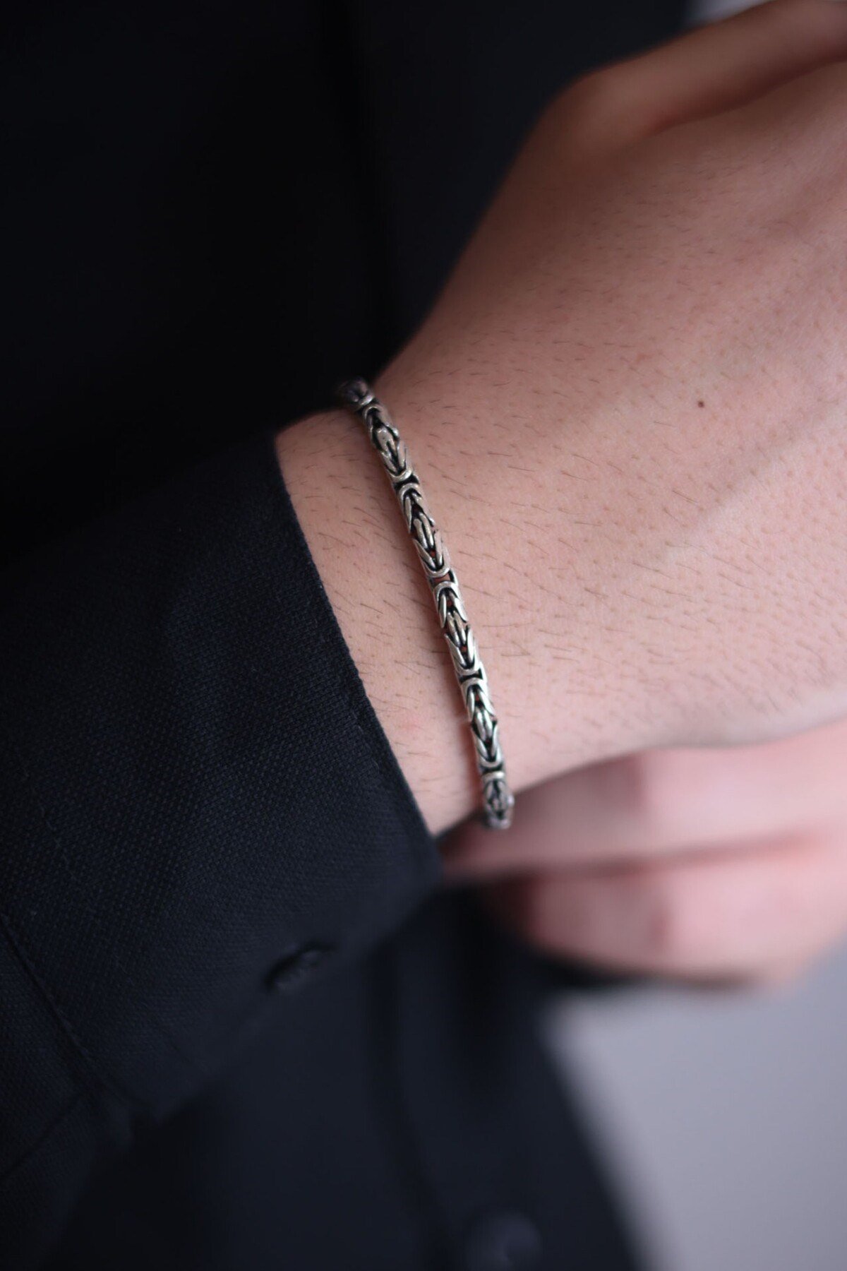 925 Ayar Gümüş Yuvarlak Kral Modeli Erkek Gümüş Bileklik (4.5MM)