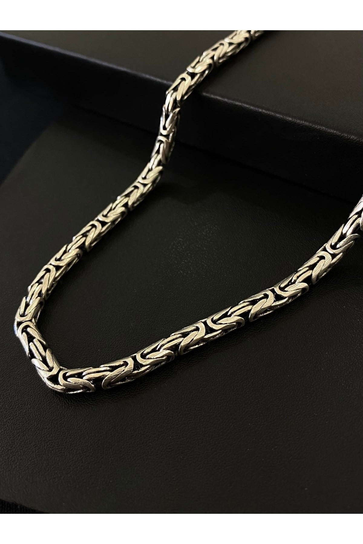 925 Ayar Gümüş Yuvarlak Kral Modeli Erkek Gümüş Zincir-Kolye (4.2MM Kalınlığında)