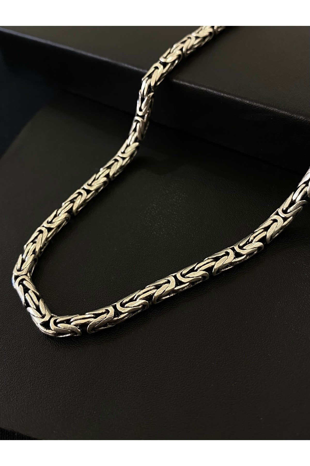 925 Ayar Gümüş Yuvarlak Kral Modeli Erkek Gümüş Zincir-Kolye (4.2MM Kalınlığında)