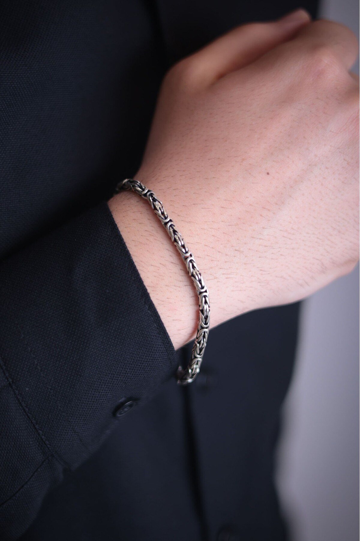 925 Ayar Gümüş Yuvarlak Kral Modeli Erkek Gümüş Bileklik (4.5MM)