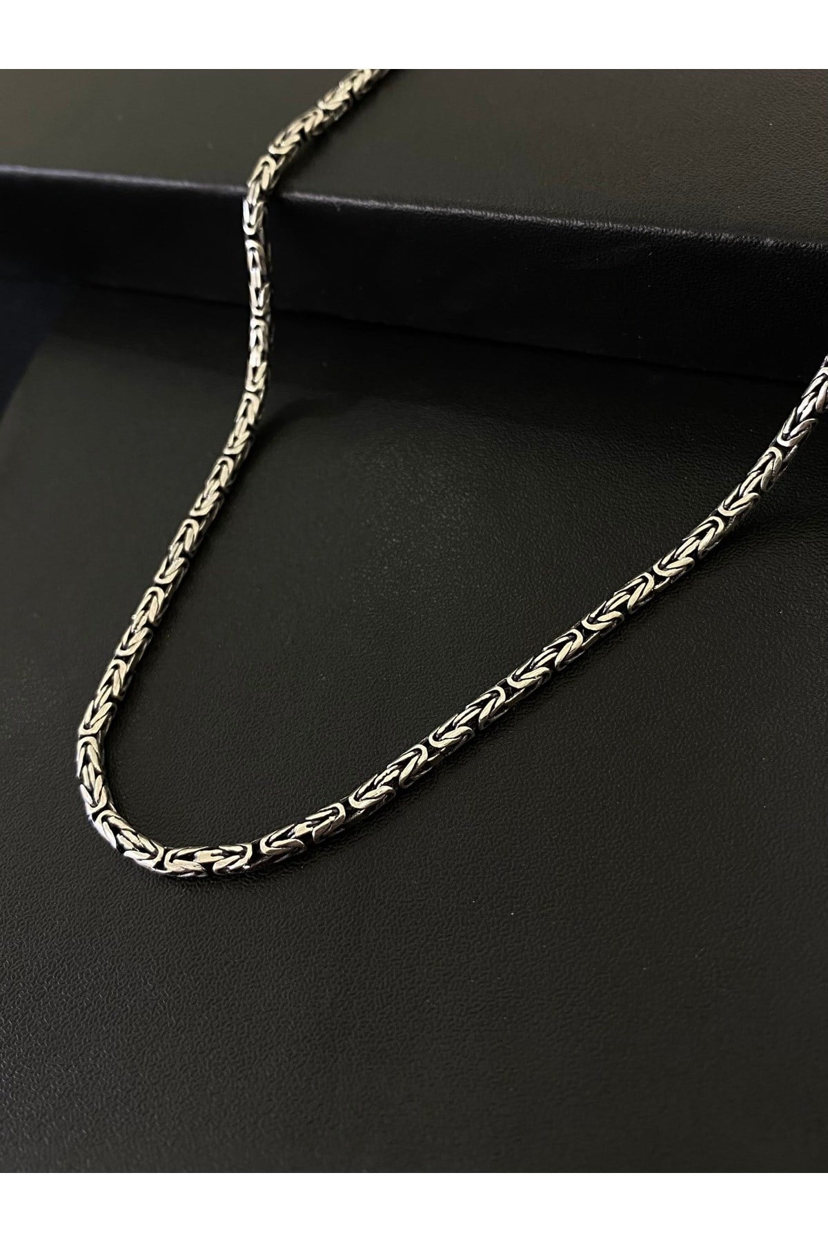 925 Ayar Gümüş Yuvarlak Kral Modeli Erkek Gümüş Zincir-Kolye (2.2MM Kalınlığında)