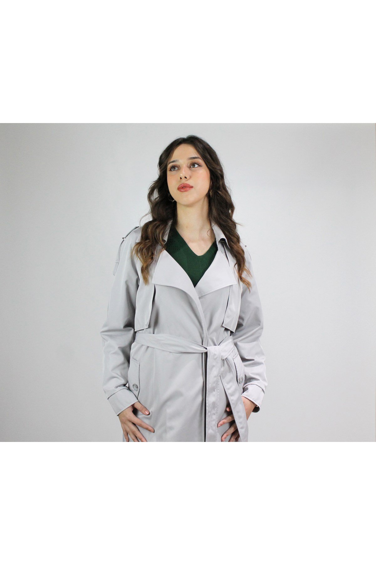 GRİ MEVSİMLİK TRENÇKOT