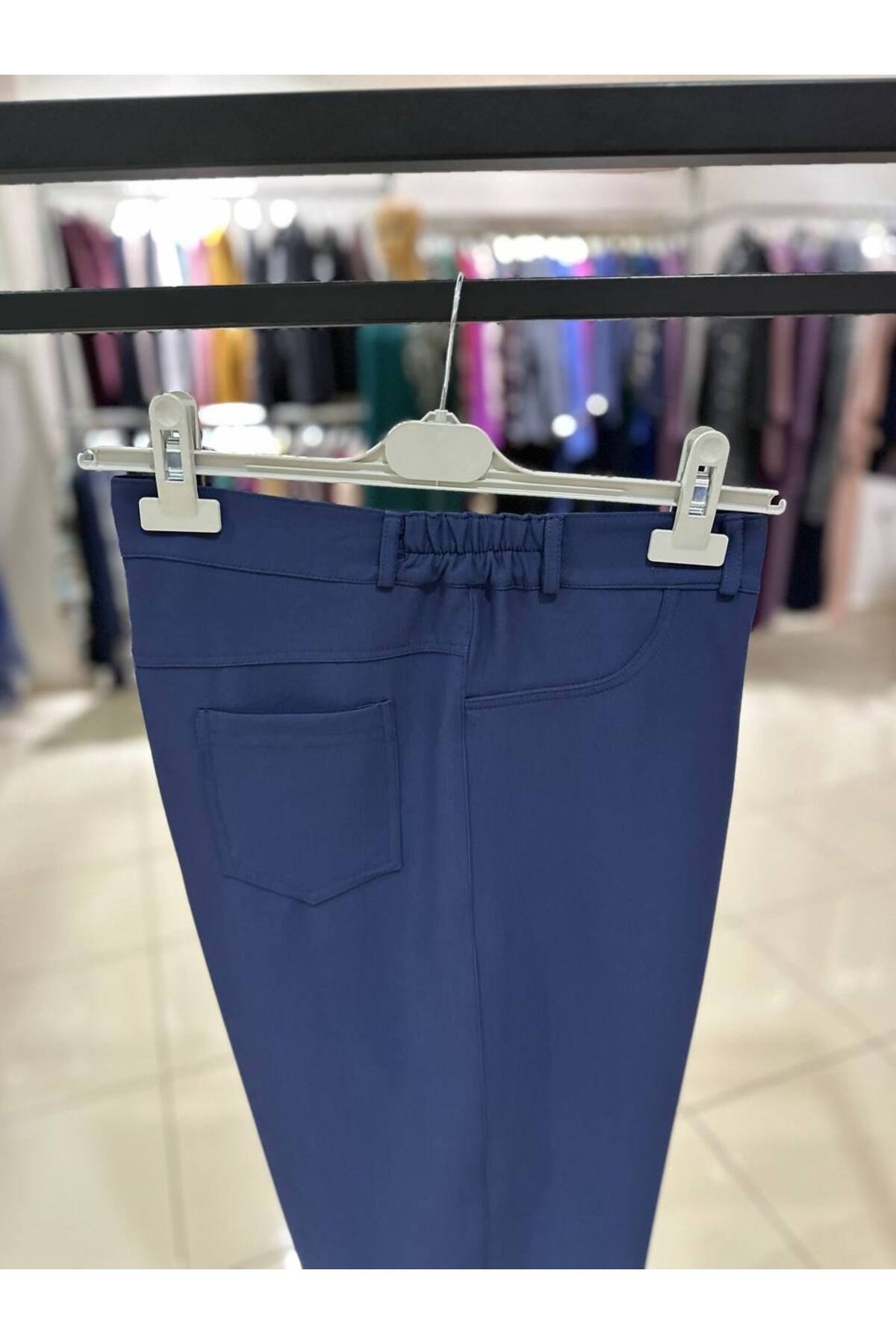 Kadın Büyük Beden Beli Lastikli Lacivert Pantolon