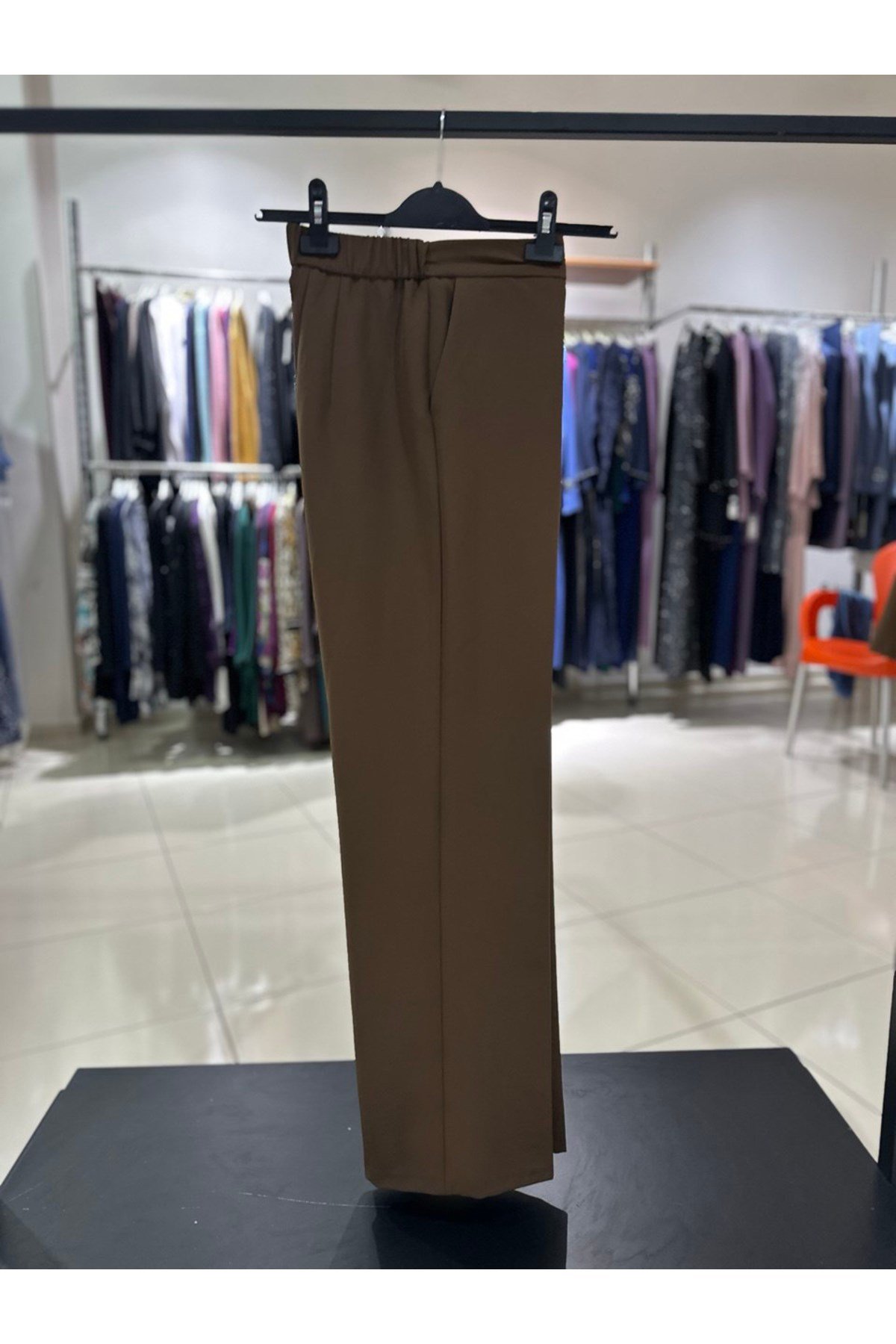 Kadın Kahverengi Geniş Paça Pantolon