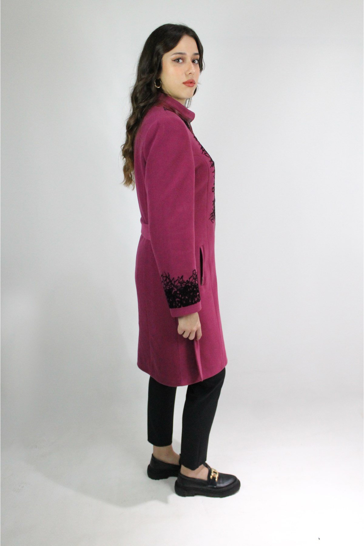 PEMBE SLIMFIT KAŞE KABAN