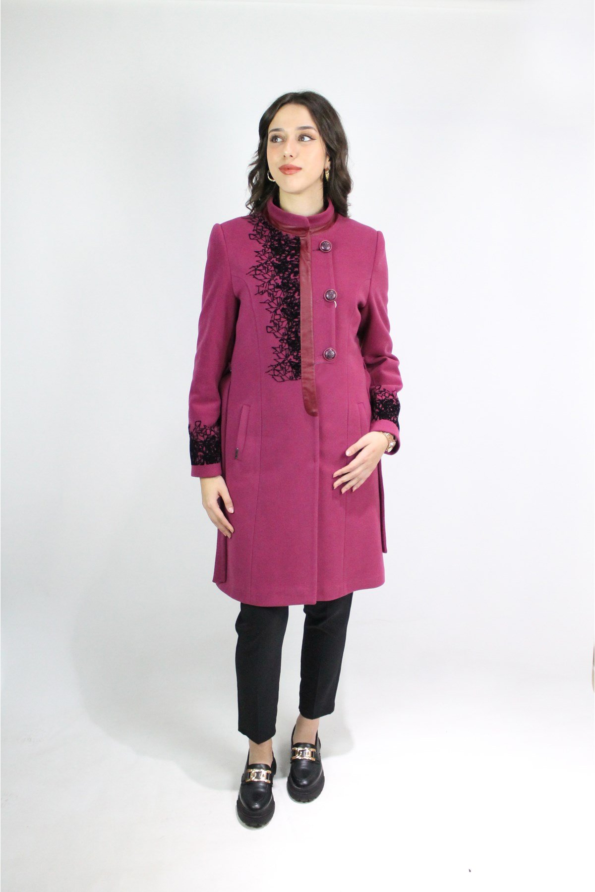 PEMBE SLIMFIT KAŞE KABAN