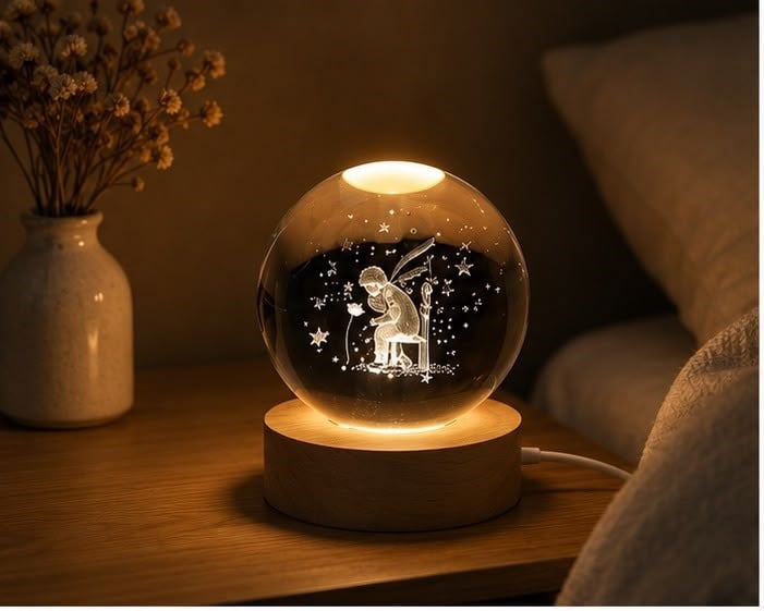 Küçük Prens Işıklı Kristal Küre Lamba Ahşap Tabanlı Büyük Boy USB LED Dekoratif Gece Lambası