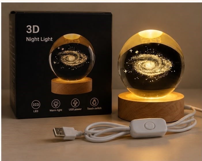 Samanyolu Desenli Kristal Küre Ahşap Standlı Gün Işığı LED Masa Lambası