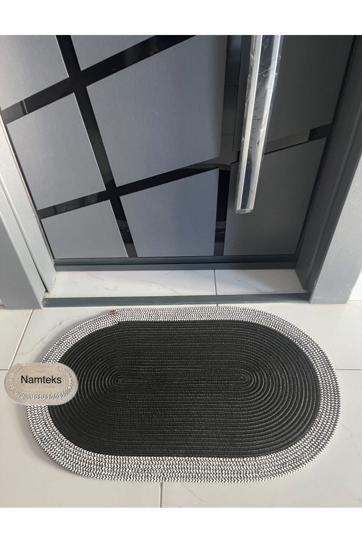 jut-hasir-siyah-gold-kapi-onu-banyo-mu-2-b099.jpg